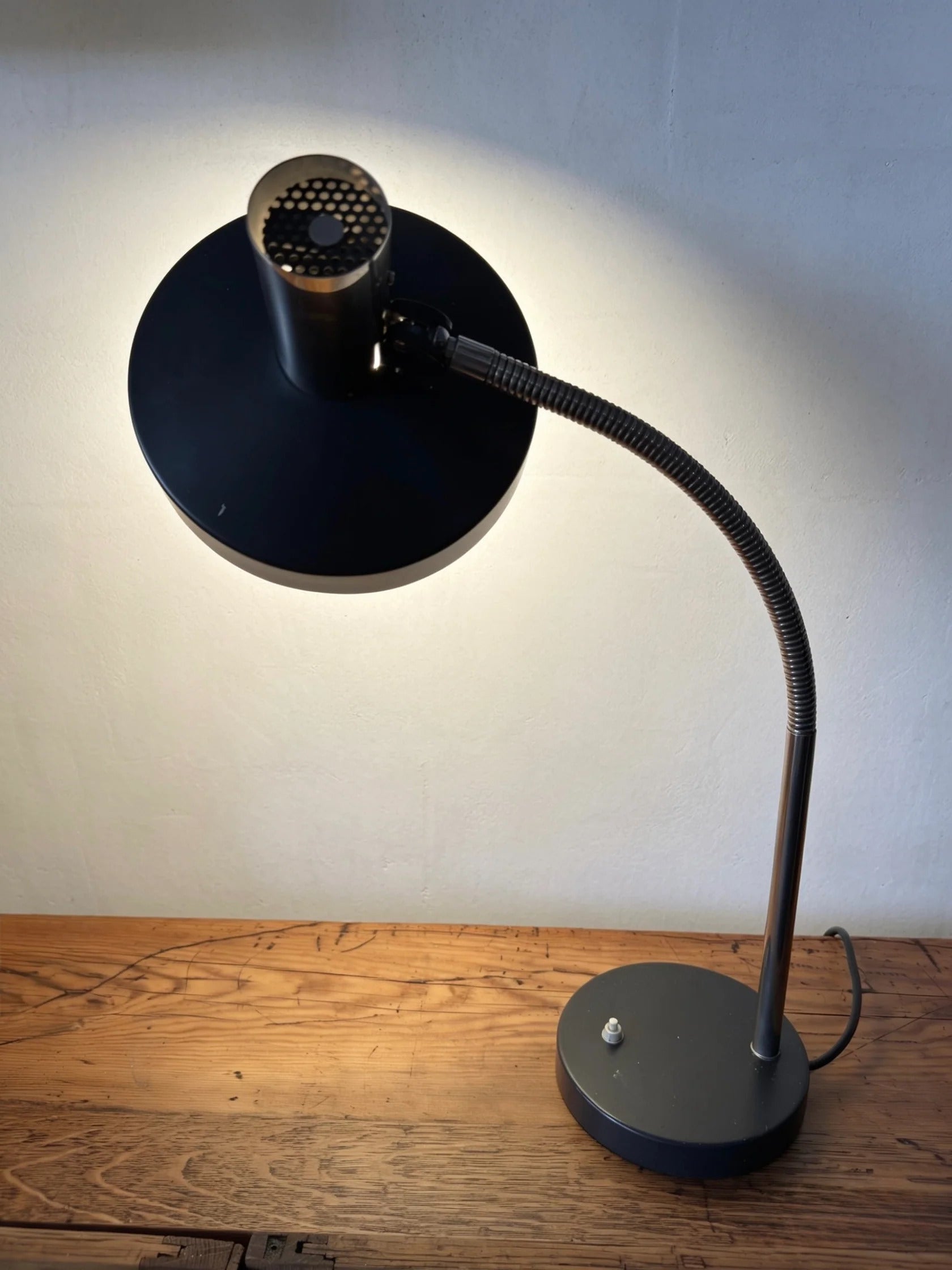 Large_Gooseneck_Table_Lamp_by_Kaiser_Leuchten,_Germany,_1970s