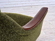 Norwegian_Green_Fabric_Lounge_Chair_with_Teak_Frame,_1970s