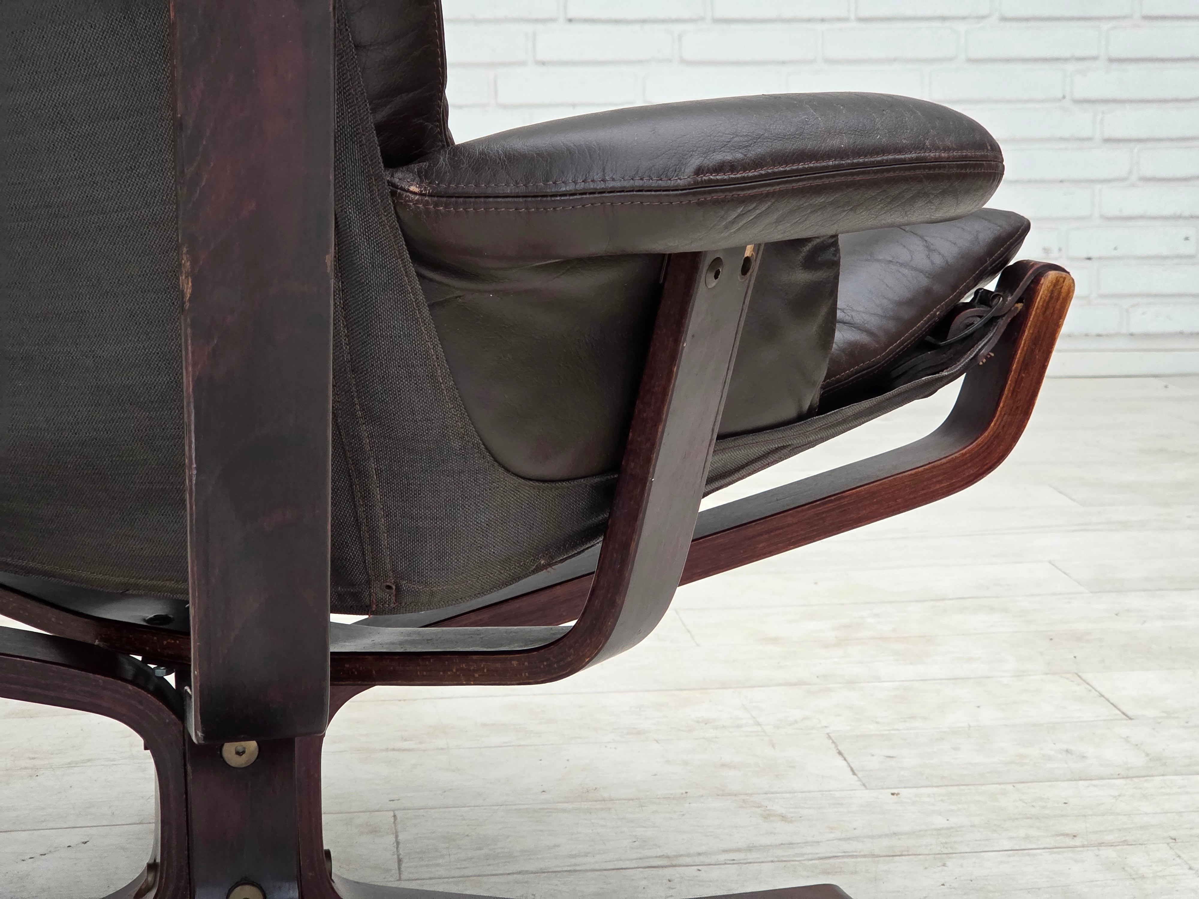 Sigurd_Ressel_Falcon_Lounge_Chair_for_Vatne_Møbler_in_Brown_Leather_and_Bentwood,_Norway,_1970s