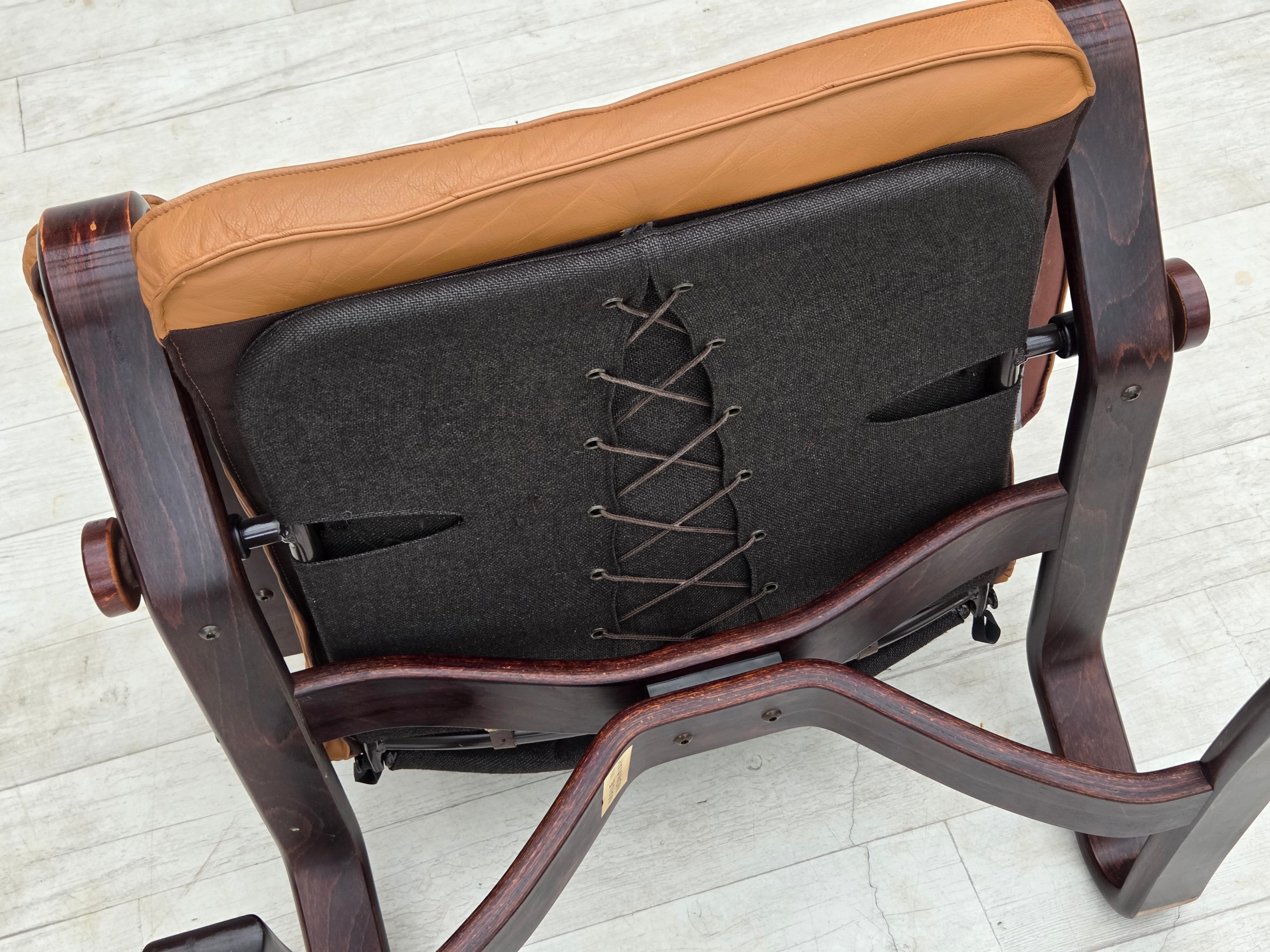 Norwegian_Mid-Century_Modern_Adjustable_Bentwood_Lounge_Chair_with_Light_Brown_Leather_and_Canvas,_1970s