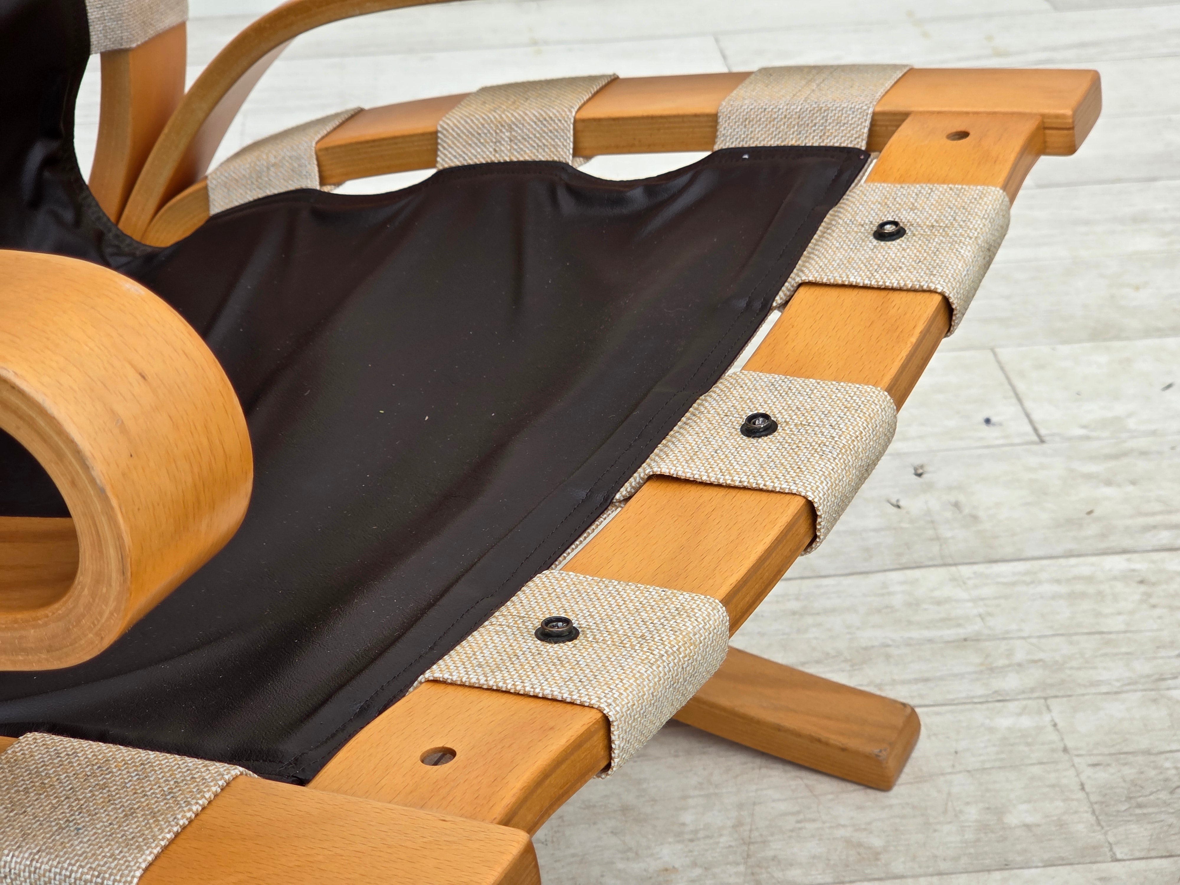 Kengu_Lounge_Chair_and_Ottoman_by_Elsa_&_Nordahl_Solheim_for_Rybo_Rykken,_Norway,_1970s