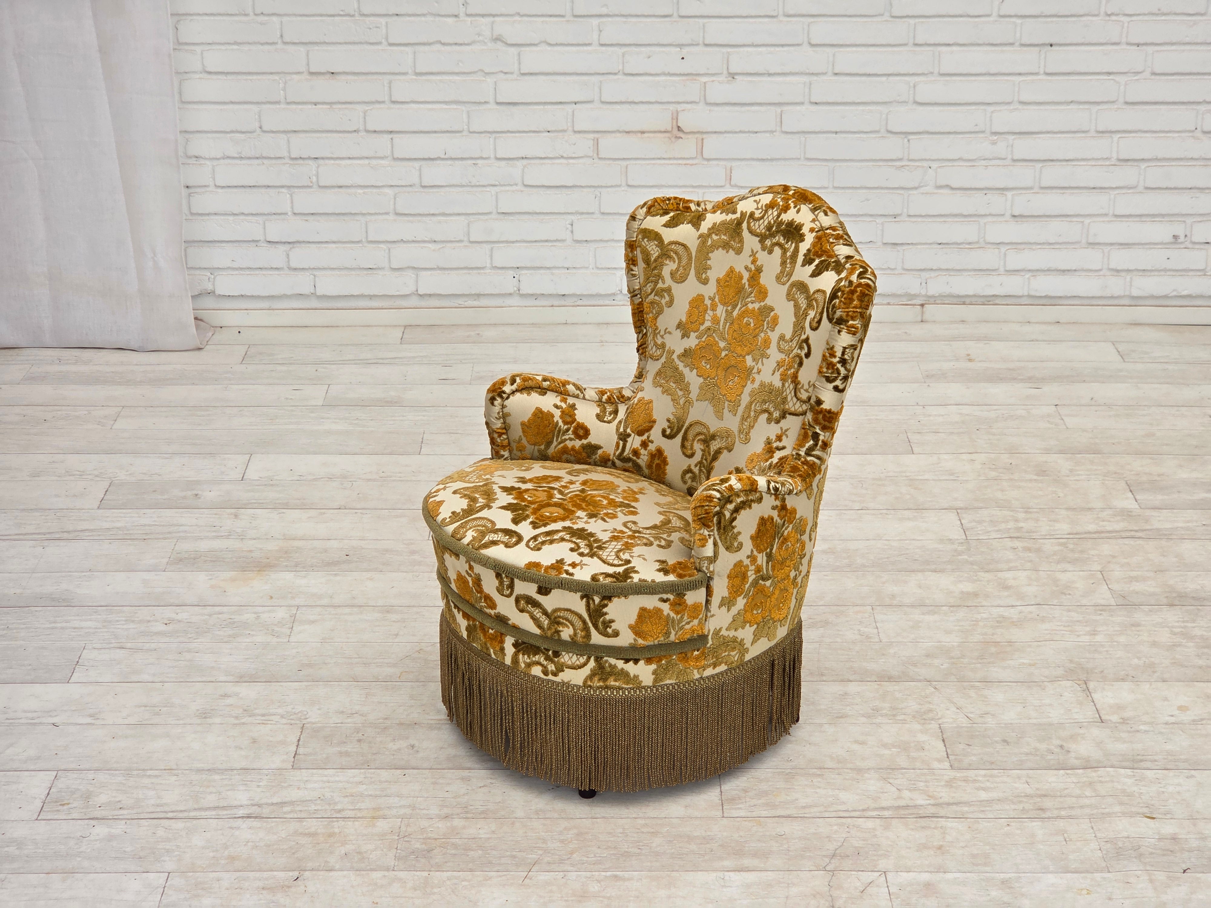 Set_of_2_Small_Danish_Armchairs_in_Brown_Beige_Fabric_and_Beech,_Denmark,_1970s