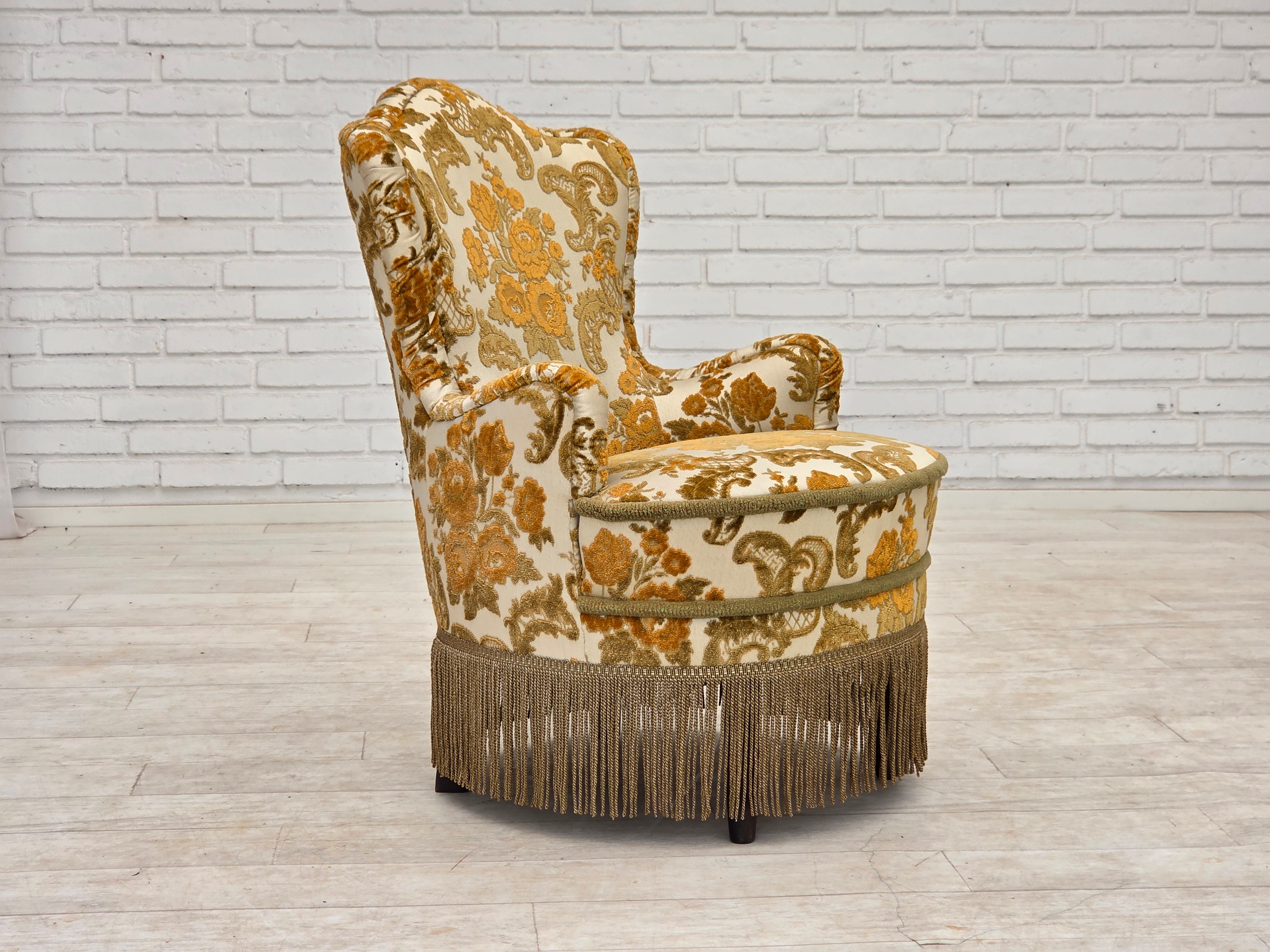 Set_of_2_Small_Danish_Armchairs_in_Brown_Beige_Fabric_and_Beech,_Denmark,_1970s