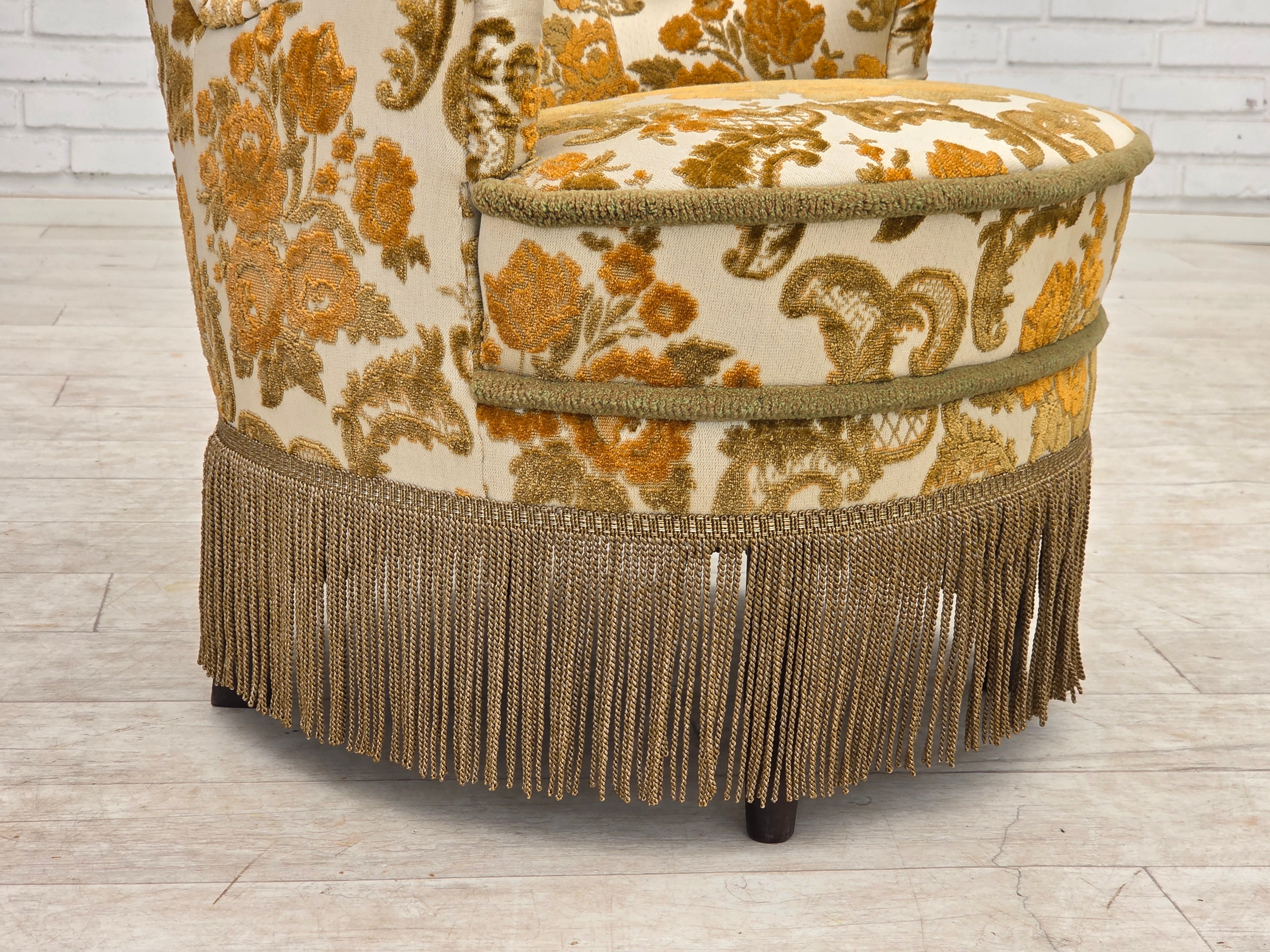 Set_of_2_Small_Danish_Armchairs_in_Brown_Beige_Fabric_and_Beech,_Denmark,_1970s