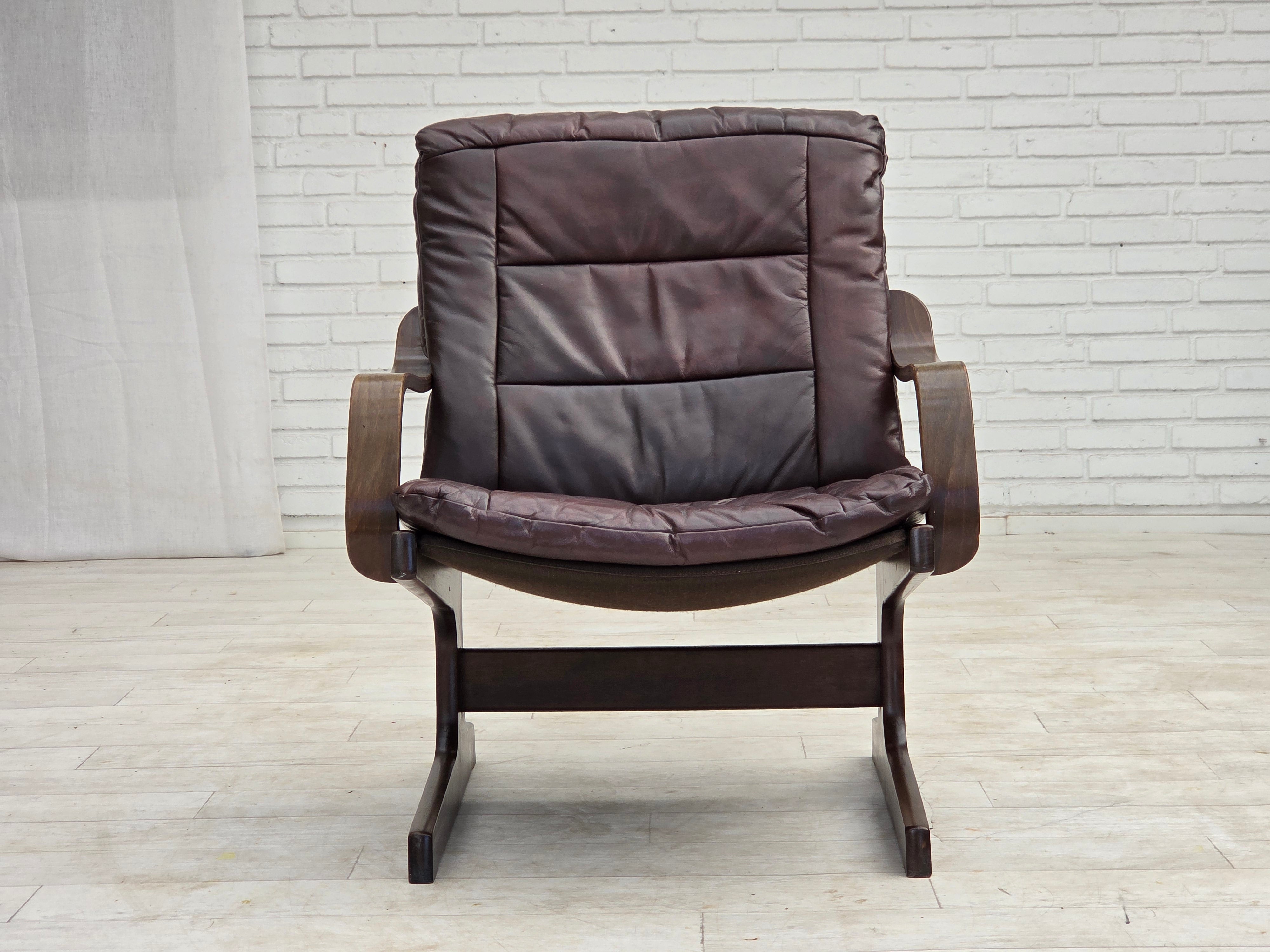 1970s_Scandinavian_Brown_Leather,_Beech_and_Canvas_Lounge_Armchair,_Denmark
