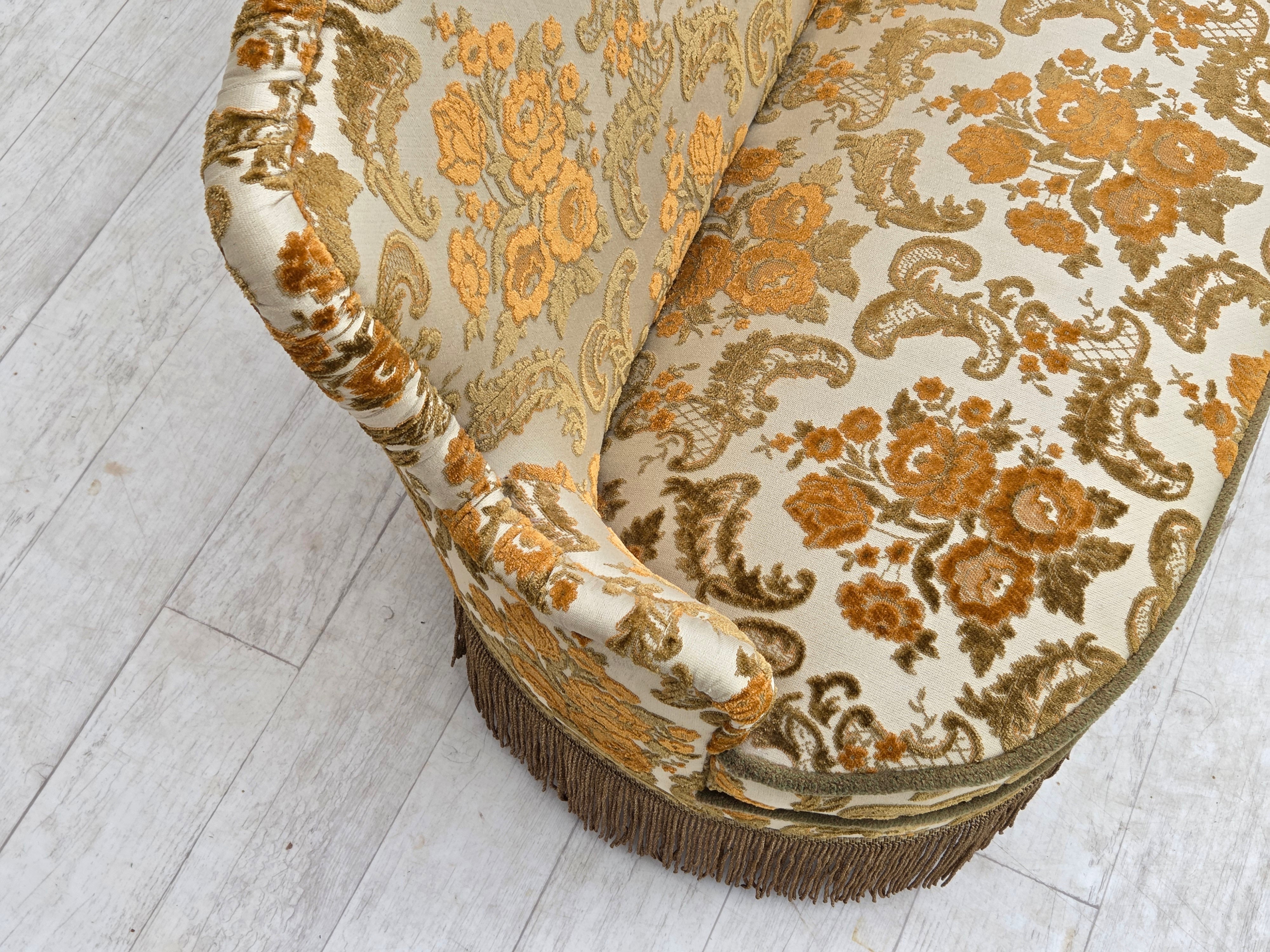 Small_Danish_Two-Seater_Sofa_in_Brown_Beige_Fabric_and_Beech,_Denmark,_1970s