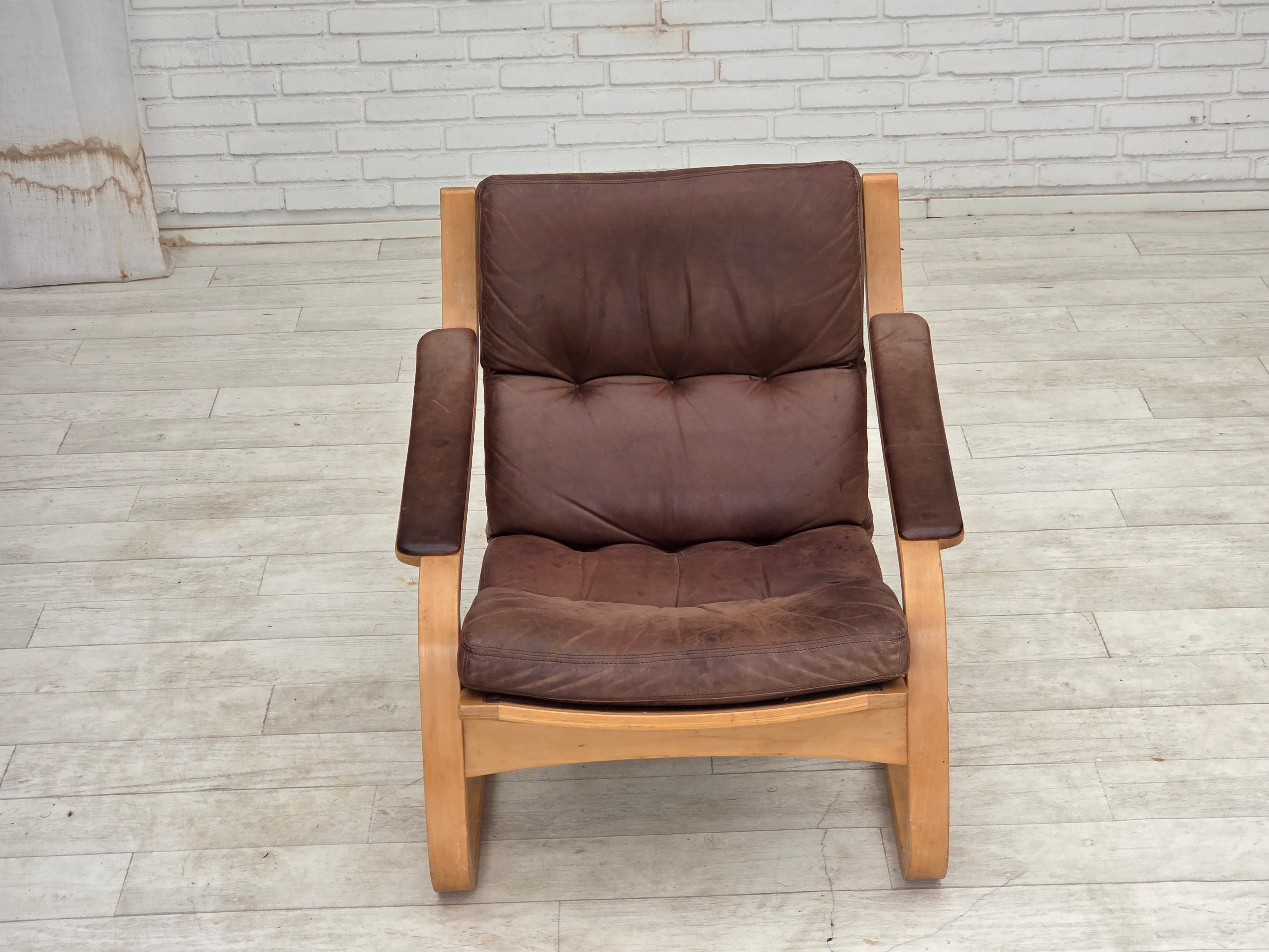 Swedish_Mid-Century_Modern_Bent_Beech_and_Brown_Leather_Armchair_by_Åke_Fribytter_for_Nelo_Möbler,_1970s