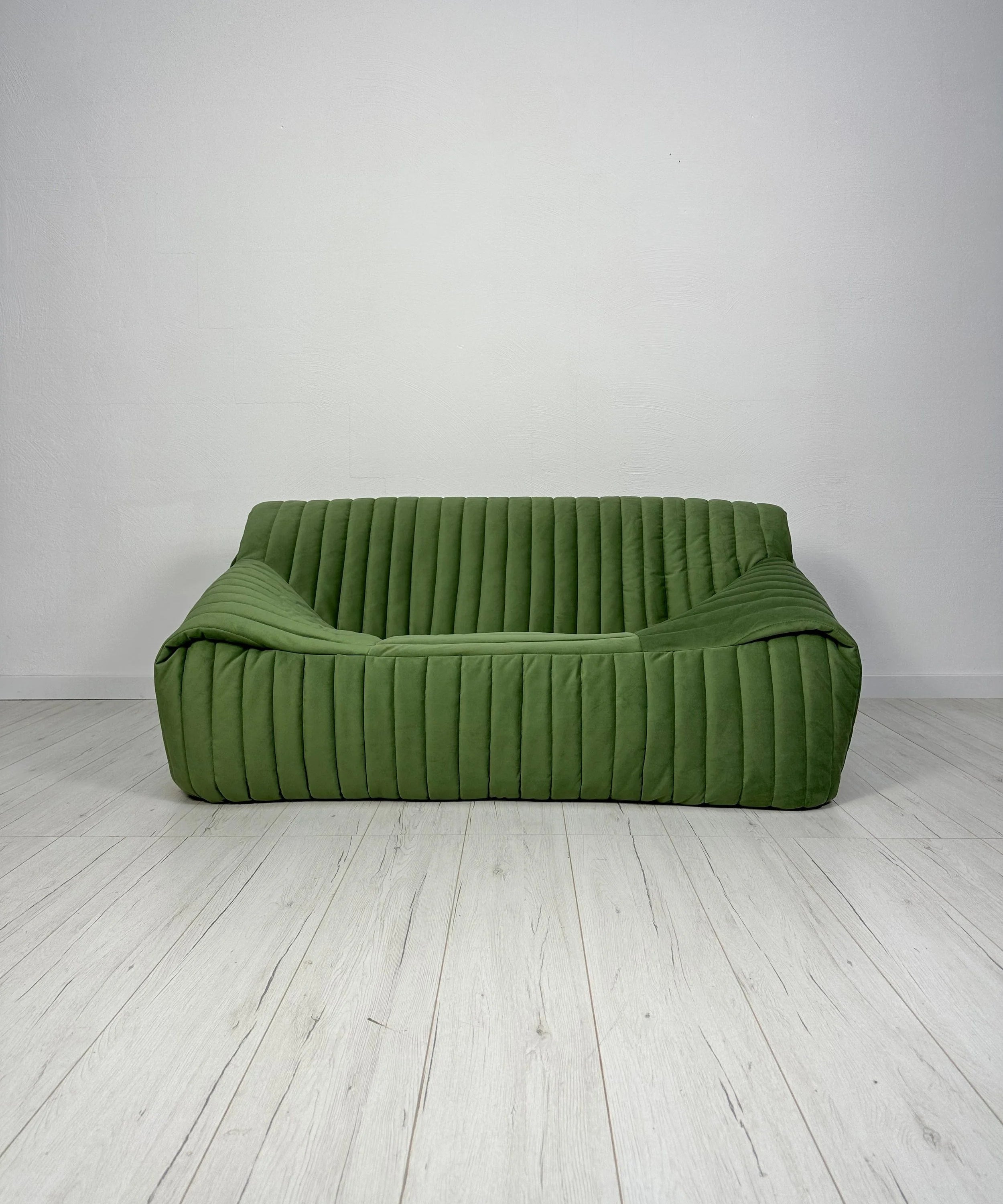 Sandra_Two-Seater_Sofa_by_Annie_Hiéronimus_for_Cinna,_Green_Velvet,_French_Design,_1970s