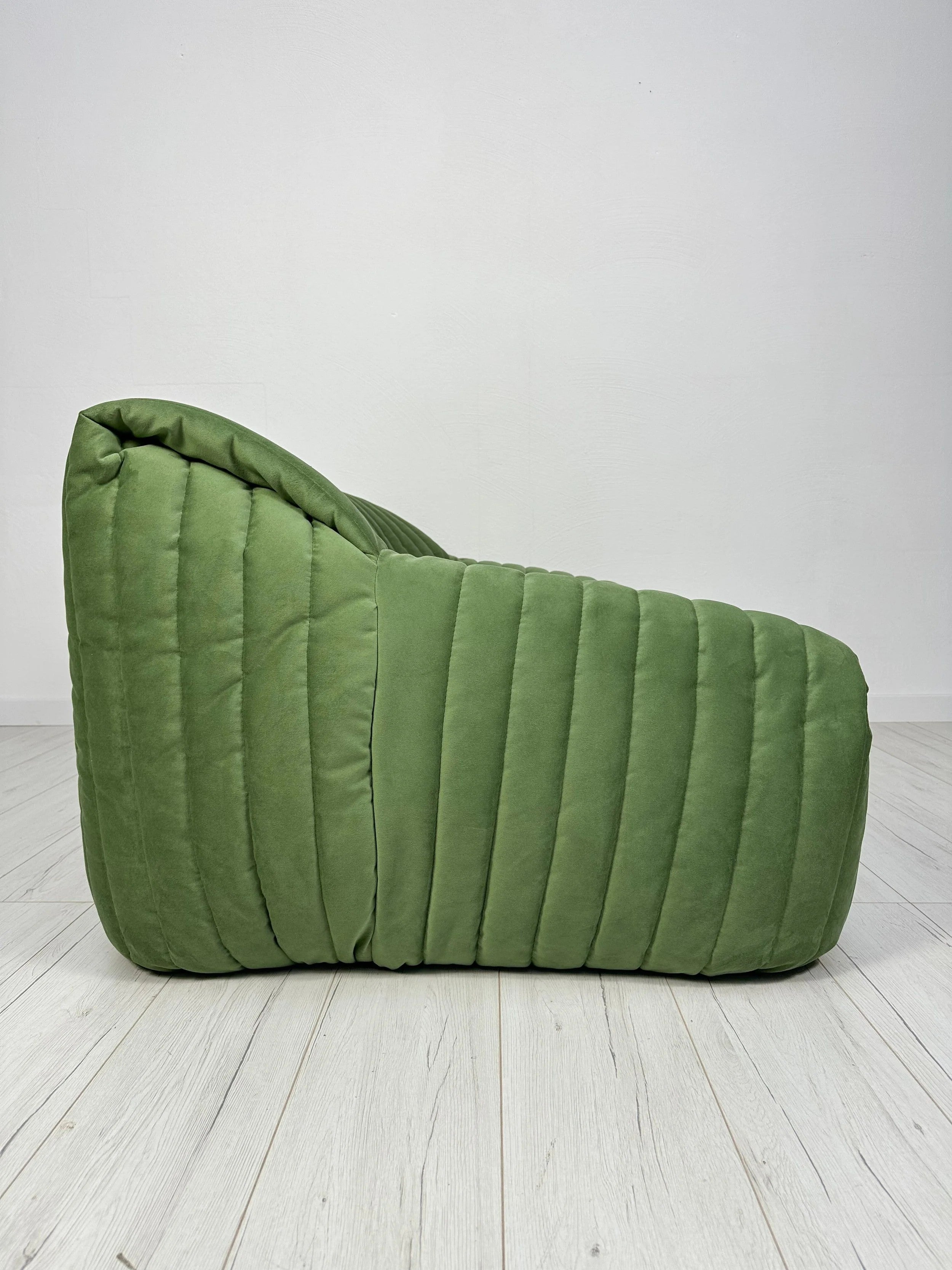 Sandra_Two-Seater_Sofa_by_Annie_Hiéronimus_for_Cinna,_Green_Velvet,_French_Design,_1970s
