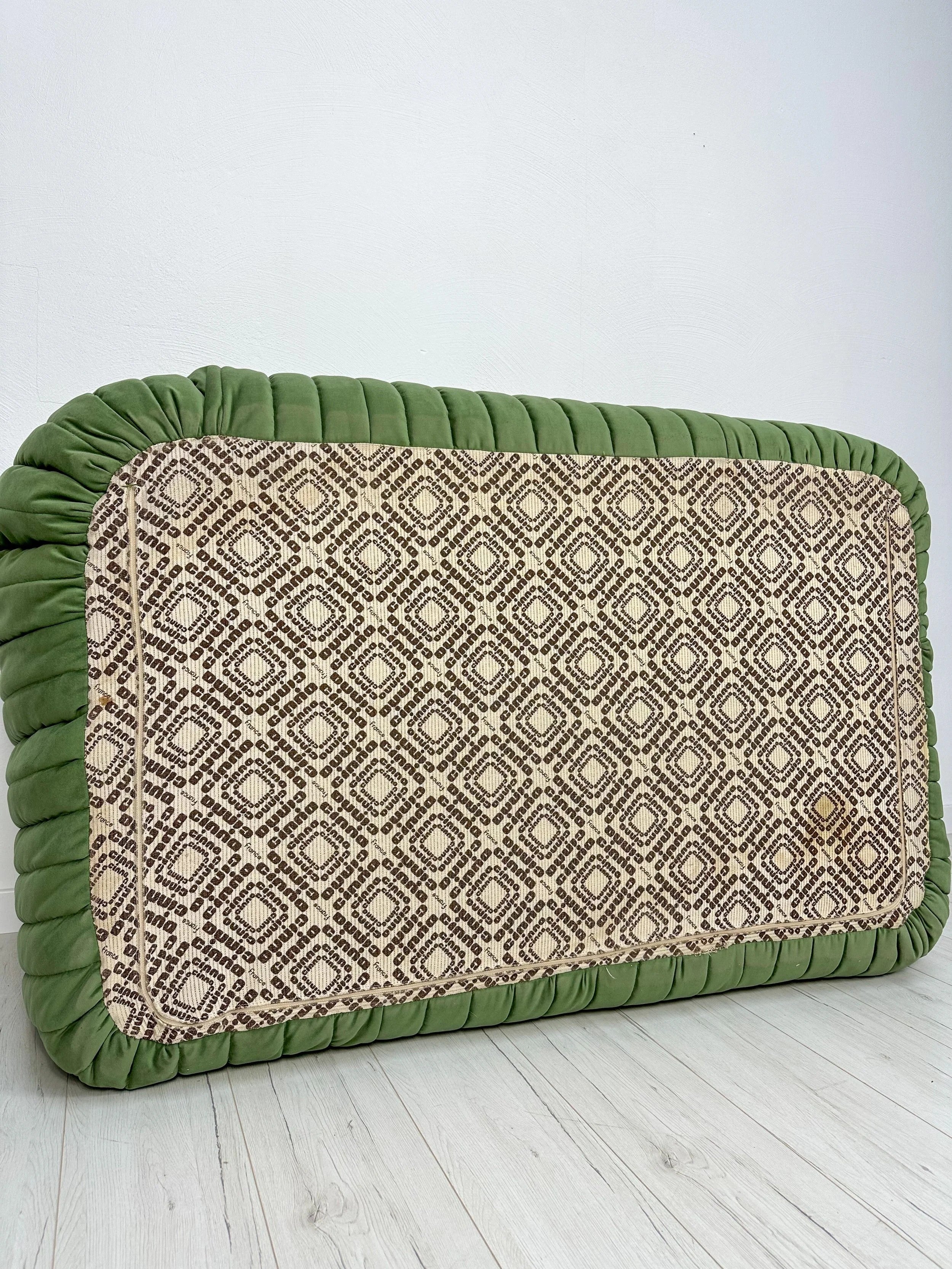 Sandra_Two-Seater_Sofa_by_Annie_Hiéronimus_for_Cinna,_Green_Velvet,_French_Design,_1970s