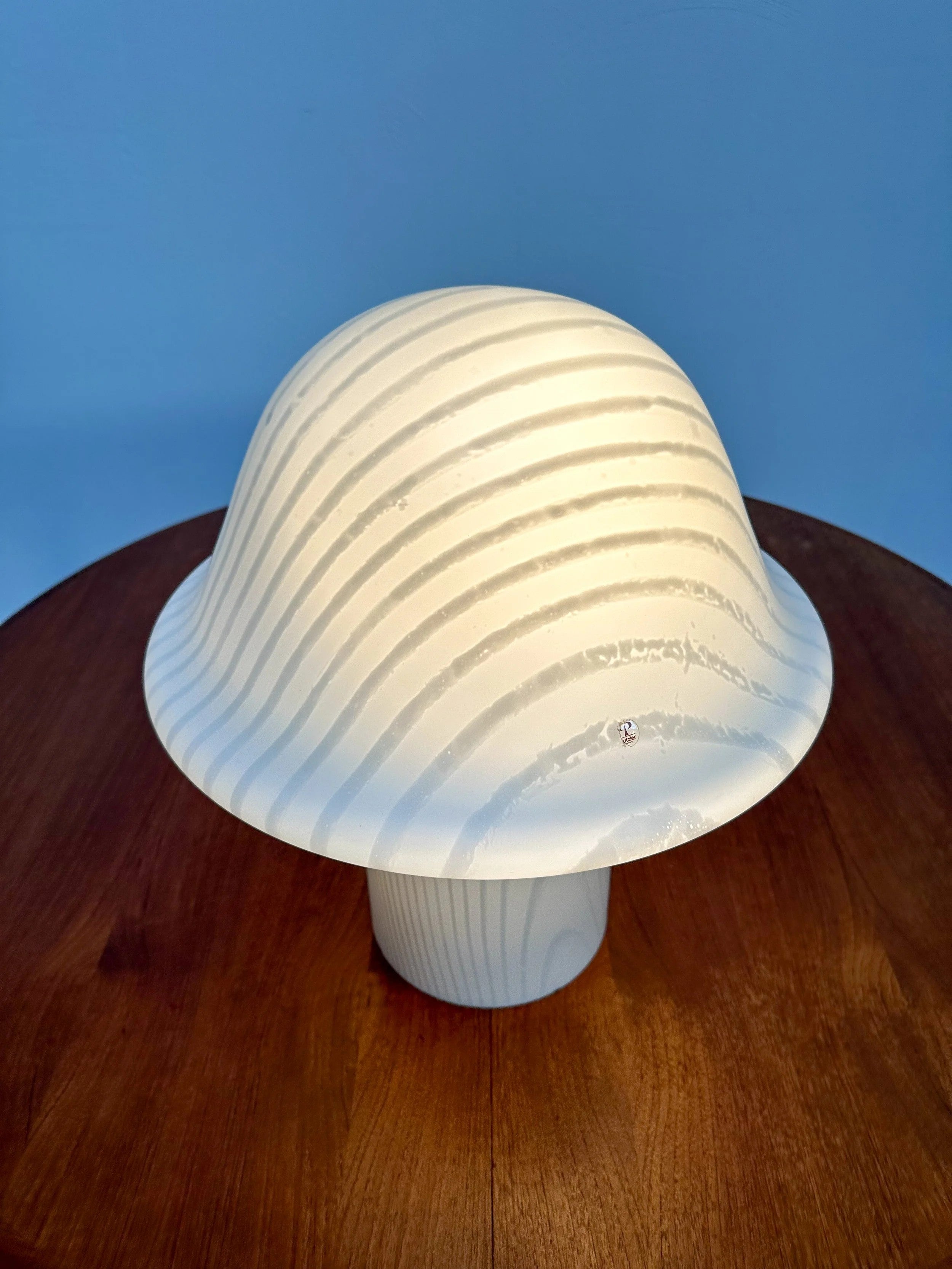 Large_Crystal_Glass_Mushroom_Table_Lamp_by_Peill_&_Putzler,_Zebra_Stripe_Pattern,_Germany,_circa_1970