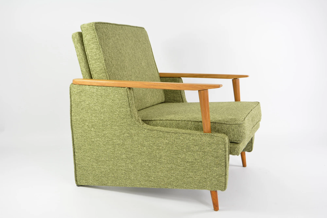 1980s_armchairs_in_mottled_green
