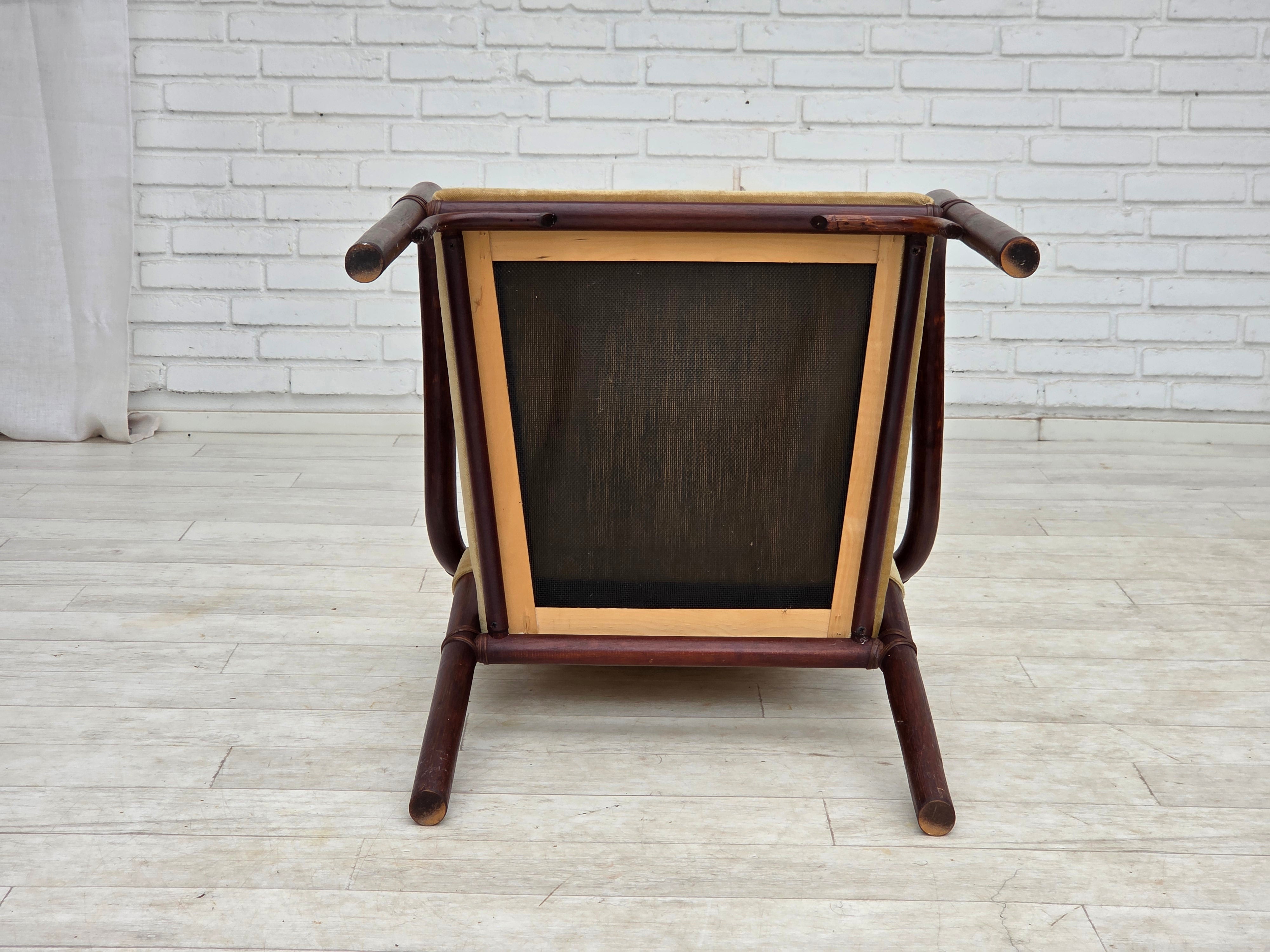 Set_of_2_Scandinavian_Bamboo_Lounge_Chairs_in_Green_Velour,_Denmark,_1980s