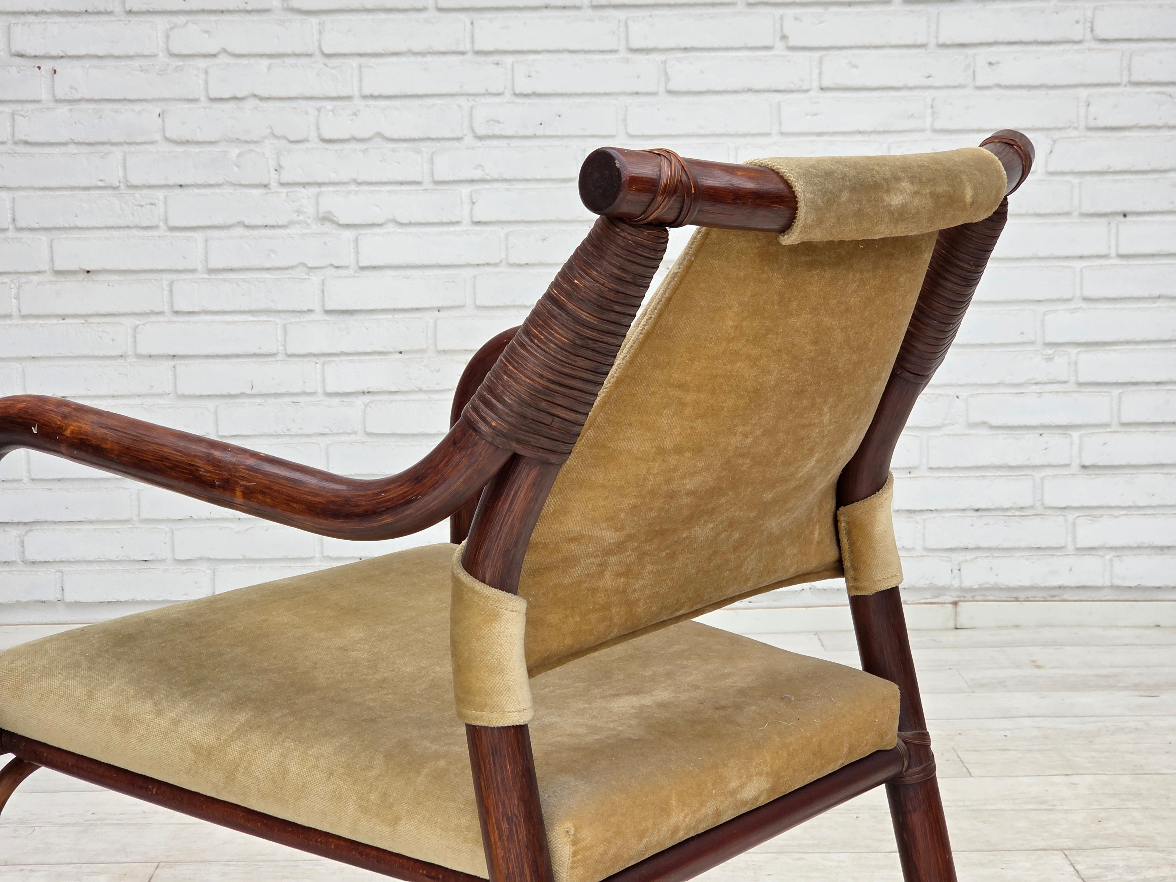 Set_of_2_Scandinavian_Bamboo_Lounge_Chairs_in_Green_Velour,_Denmark,_1980s