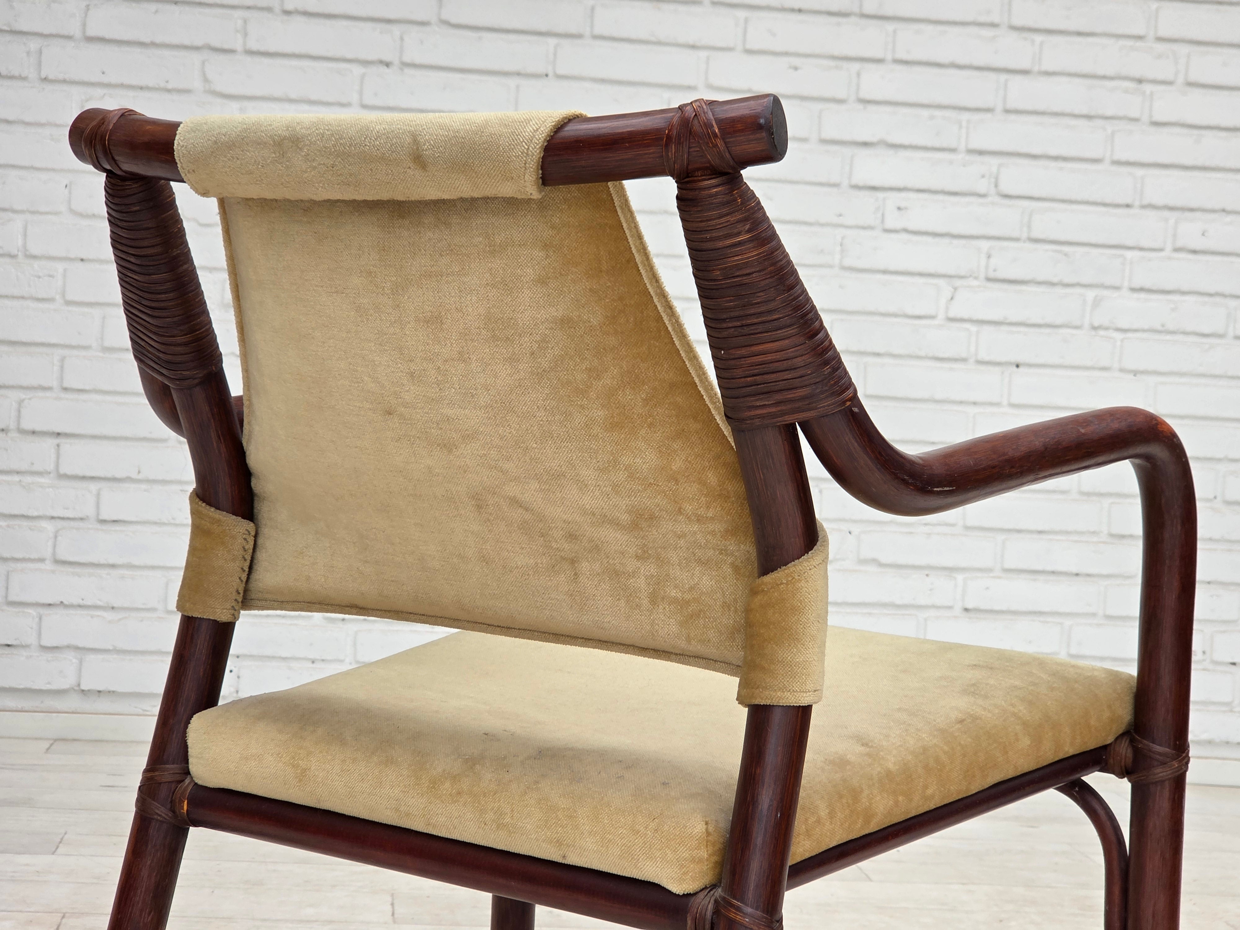 Set_of_2_Scandinavian_Bamboo_Lounge_Chairs_in_Green_Velour,_Denmark,_1980s