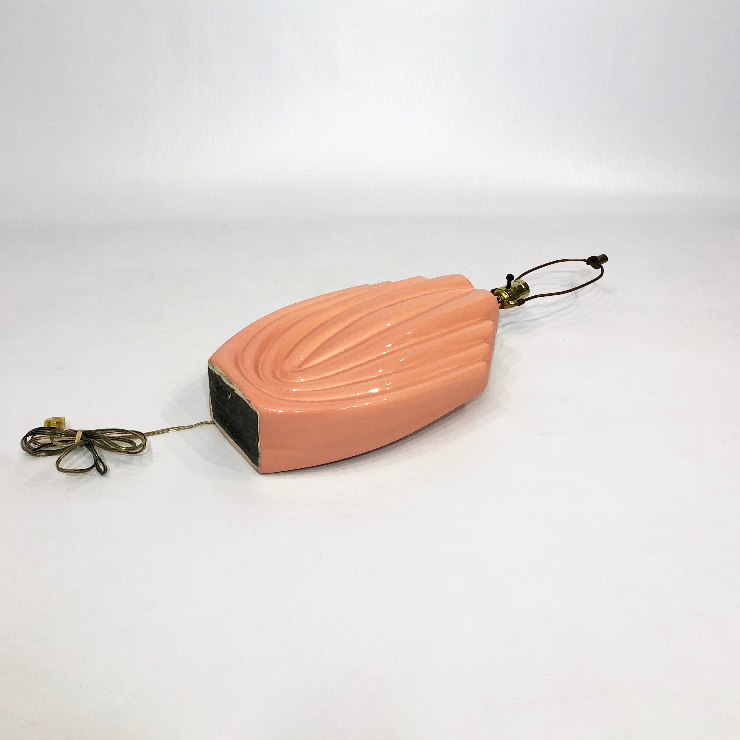 Salmon_Ceramic_Table_Lamp_with_Shell_Texture,_USA_1980s