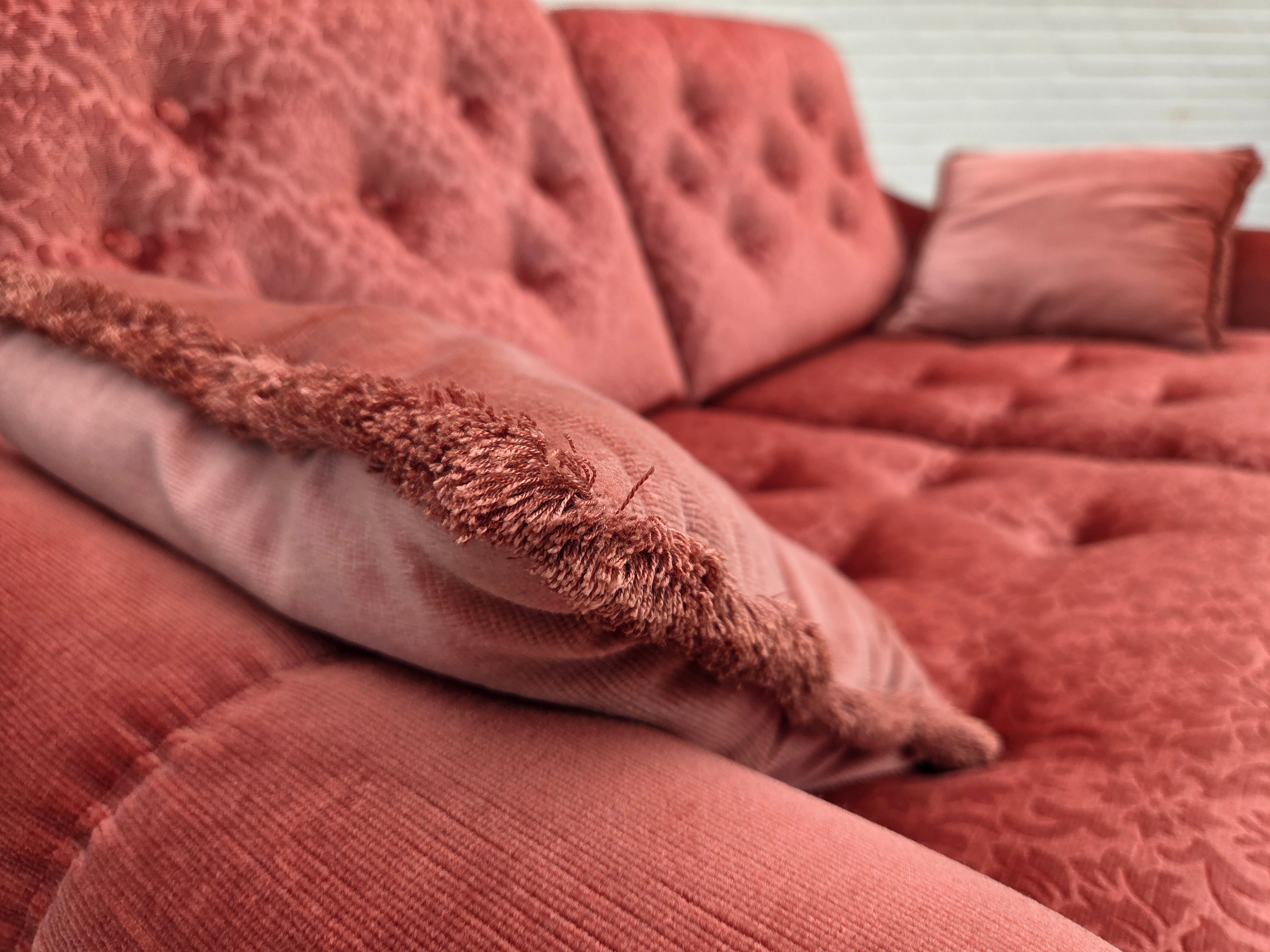 Scandinavian_Pink_Velour_2-Seater_Sofa_with_Beech_Legs,_Denmark_or_Sweden,_1980s