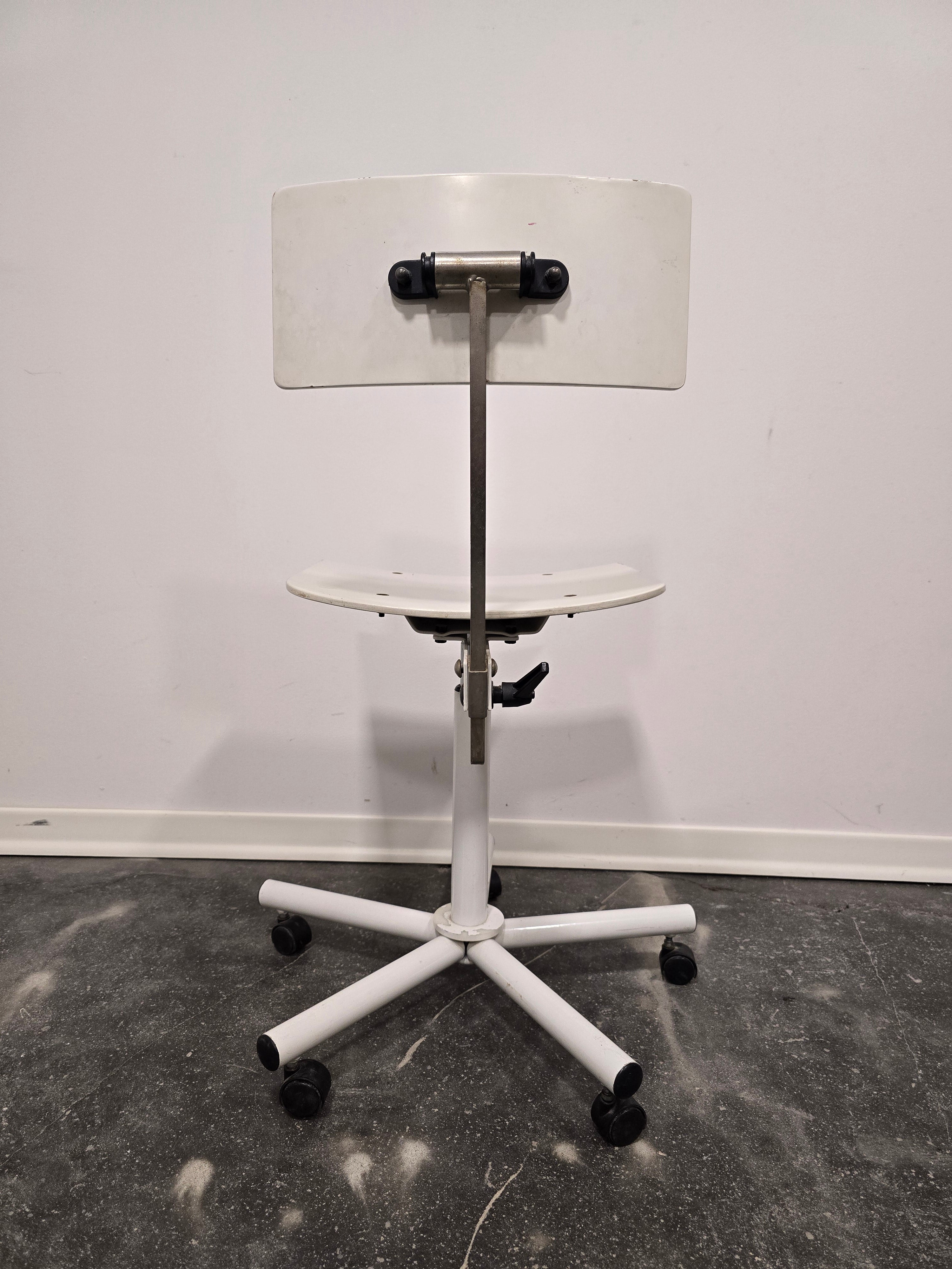 Vintage_Industrial_Swivel_Office_Chair_with_Adjustable_Backrest_and_Tubular_Steel_Base,_1980s