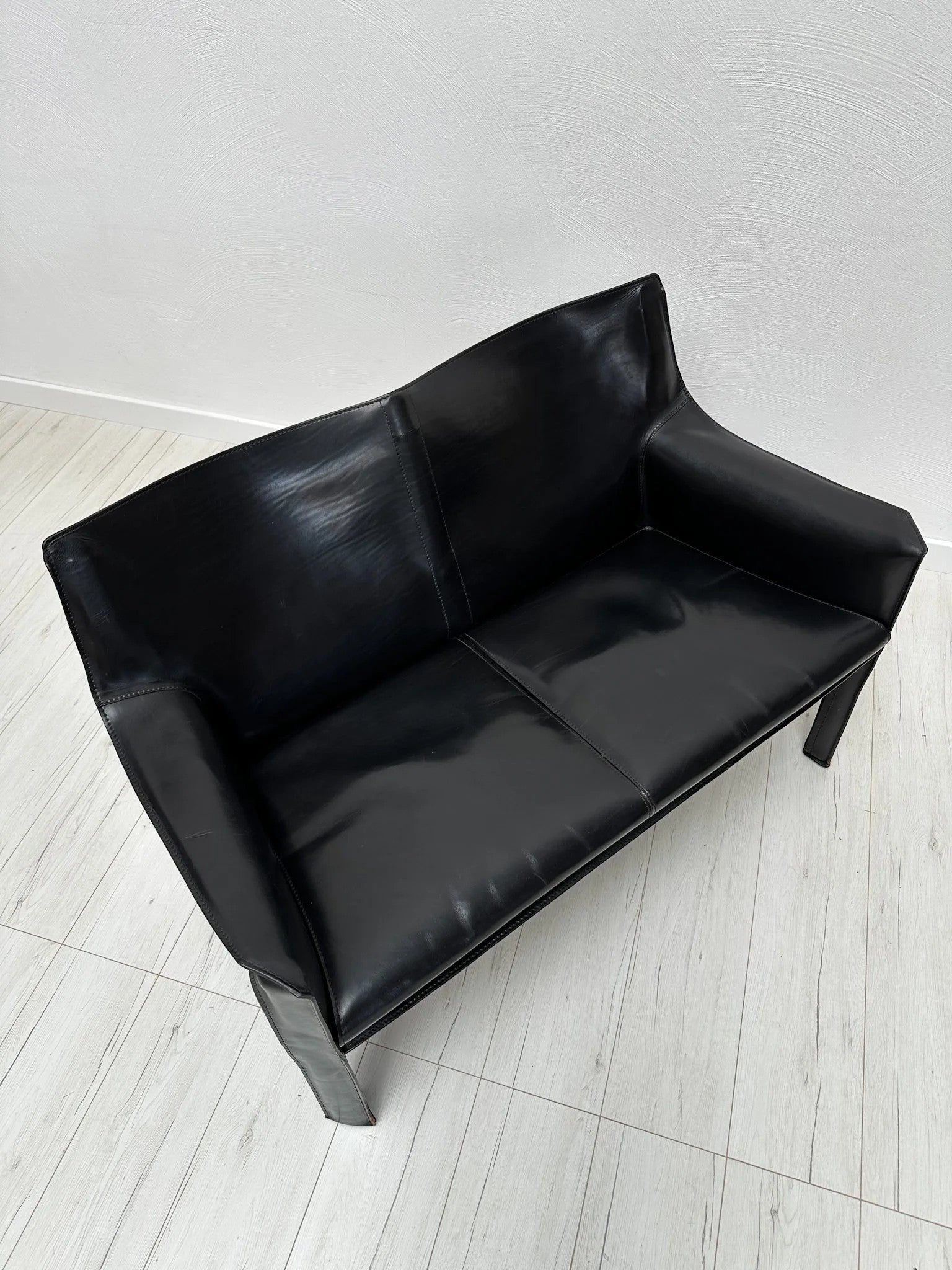 CAB_414_Sofa_by_Mario_Bellini_for_Cassina,_Black_Saddle_Leather,_Italian_Postmodern_Design,_1980s