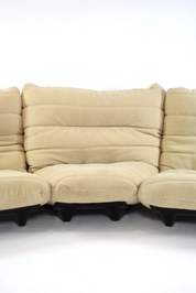 Marsala_Ligne_Roset_light_beige_chaise_lounge_and_footstool_1970s