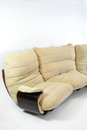 Marsala_Ligne_Roset_light_beige_chaise_lounge_and_footstool_1970s