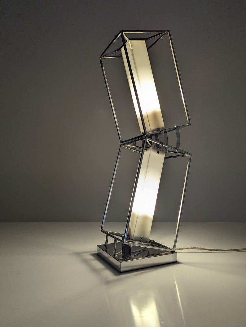 20th_century_designer_architectural_table_lamp