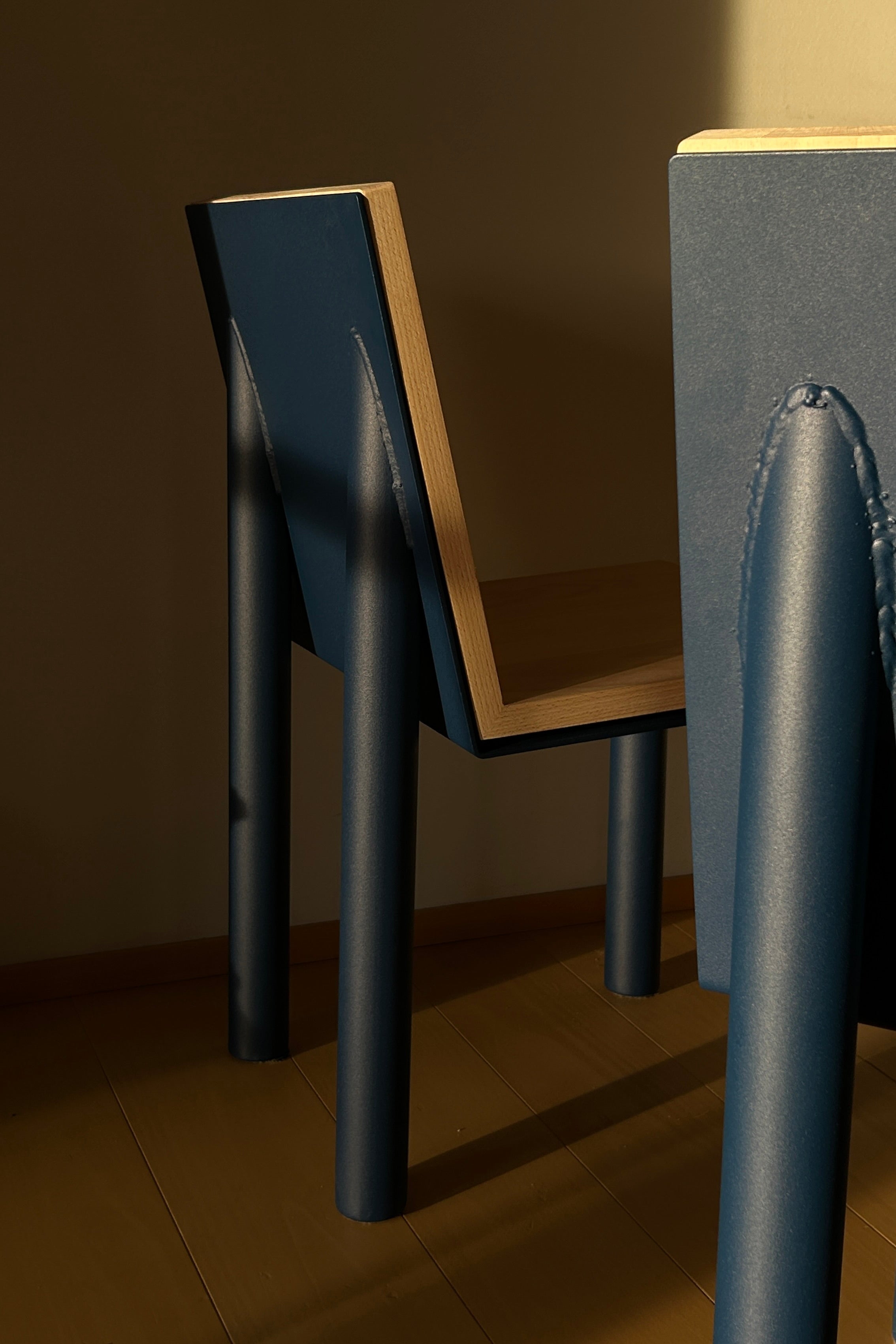 2IN1_Chair_by_STUDIO_VON_SCHOENEBECK