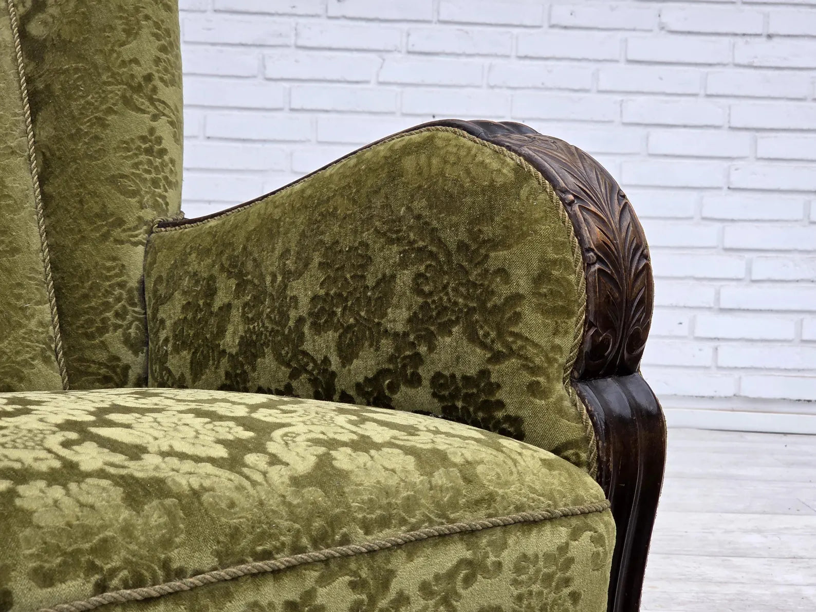 3-Seater_Sofa,_Oak_&_Velour,_1960s_Denmark