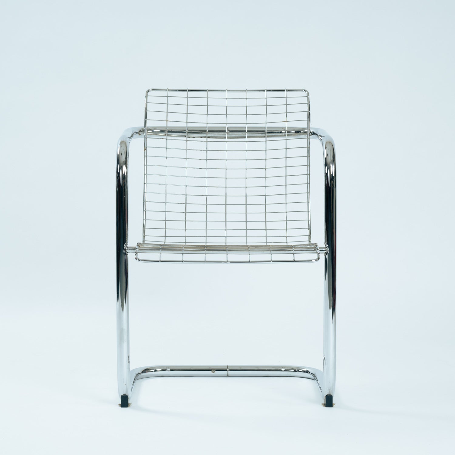 Set_of_4_Vintage_Cantilever_Wire_Dining_Chairs,_Minimalist_Modern_Design