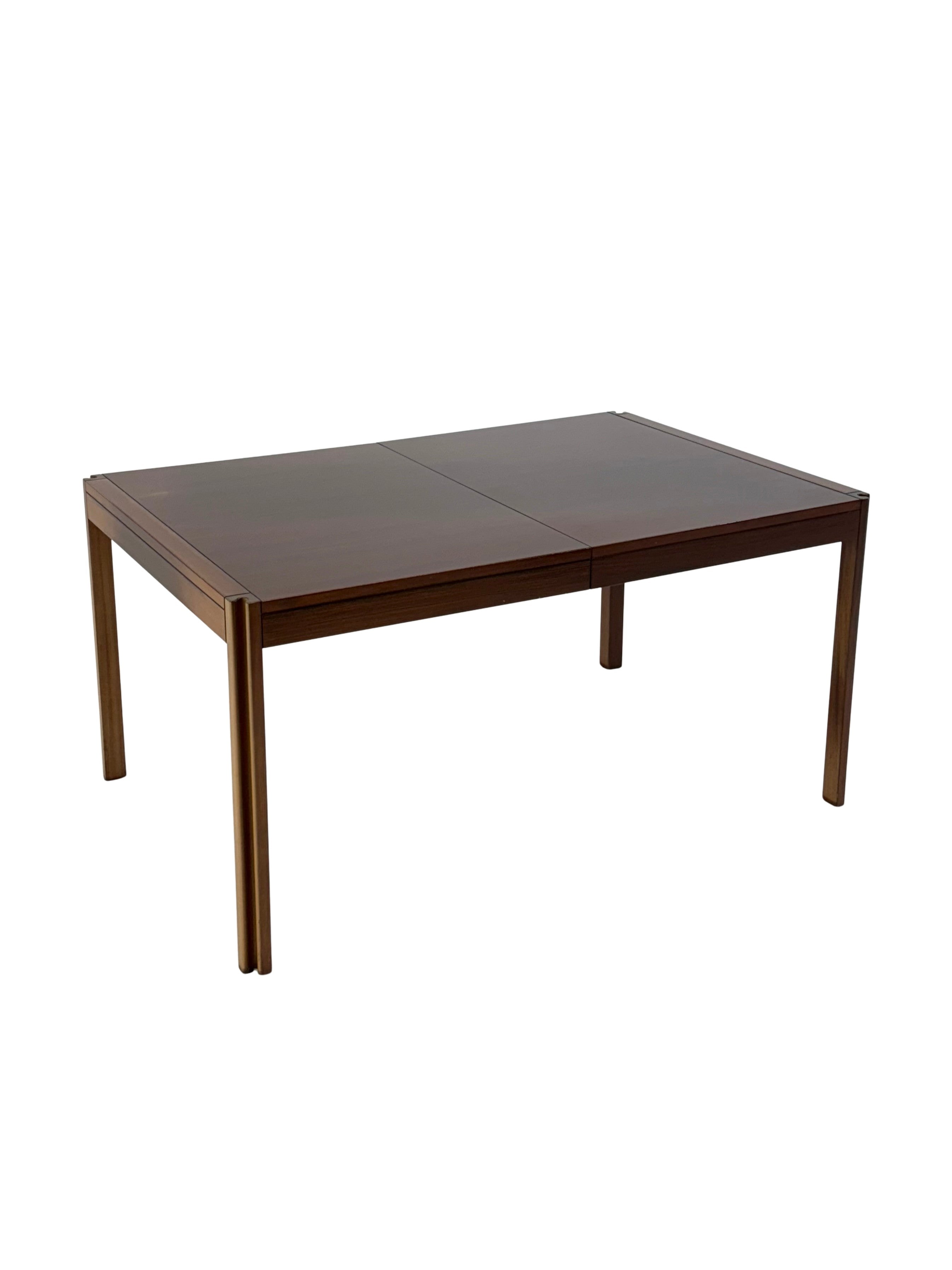 4D_wooden_vintage_dining_table_by_Angelo_Mangiarotti_for_Molteni