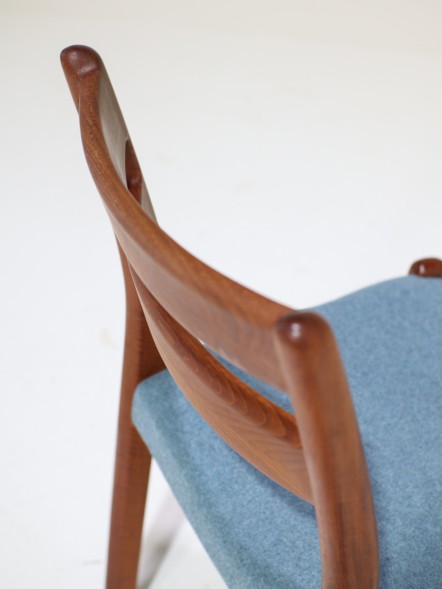 Set_of_4_Danish_Teak_Dining_Chairs_by_EMC_Møbler,_1960s