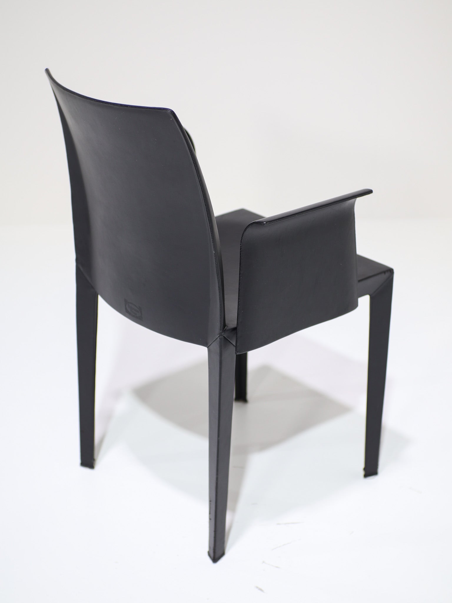 Set_of_4_Lola_Dining_chairs_by_Pierluigi_Cerri_for_Poltrona_Frau