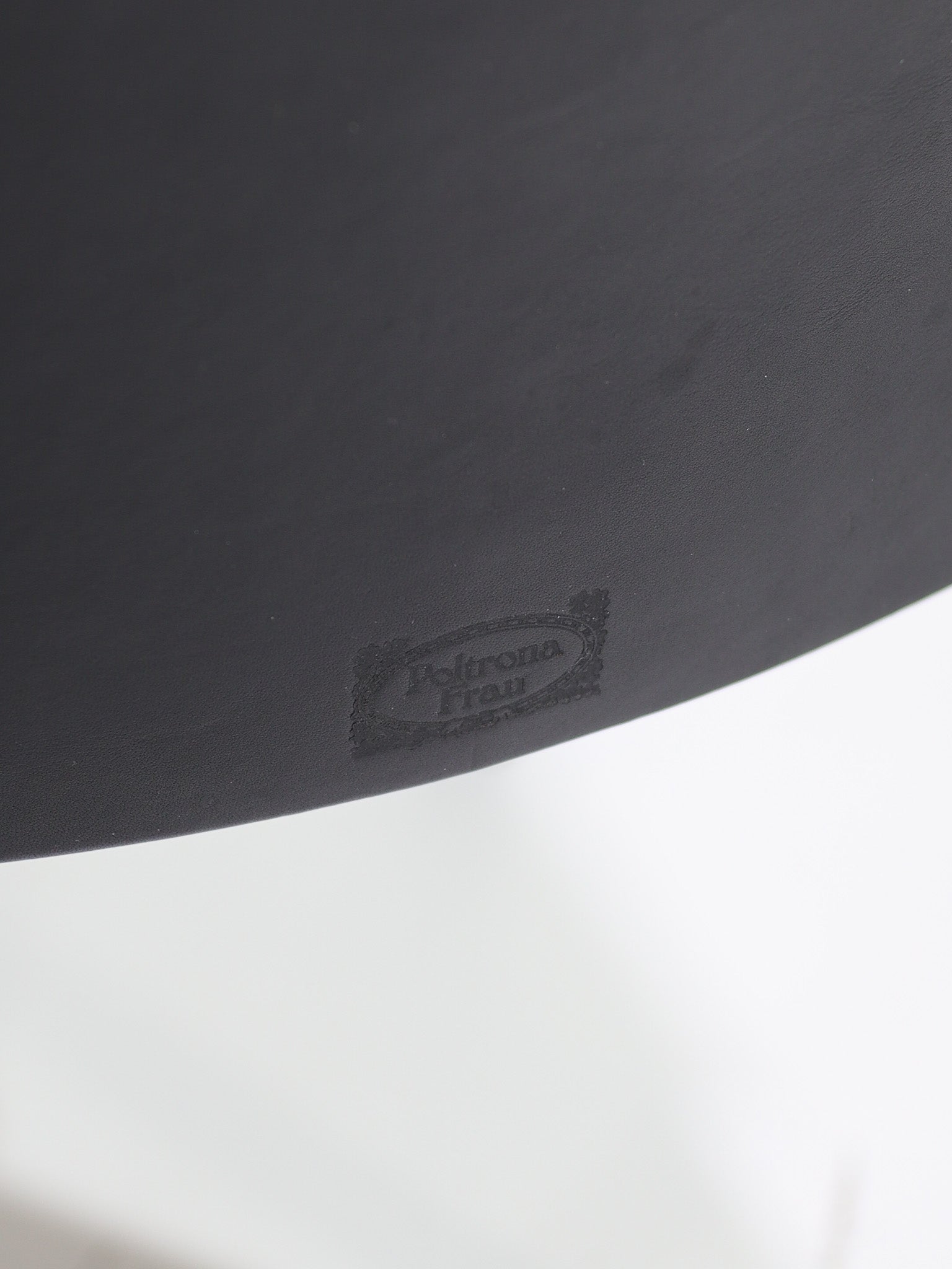 Set_of_4_Lola_Dining_chairs_by_Pierluigi_Cerri_for_Poltrona_Frau