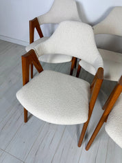 Set_of_6_Compass_Teak_Dining_Chairs_by_Kai_Kristiansen,_Cream-White_Bouclé_Upholstery,_Danish_Design,_1960s
