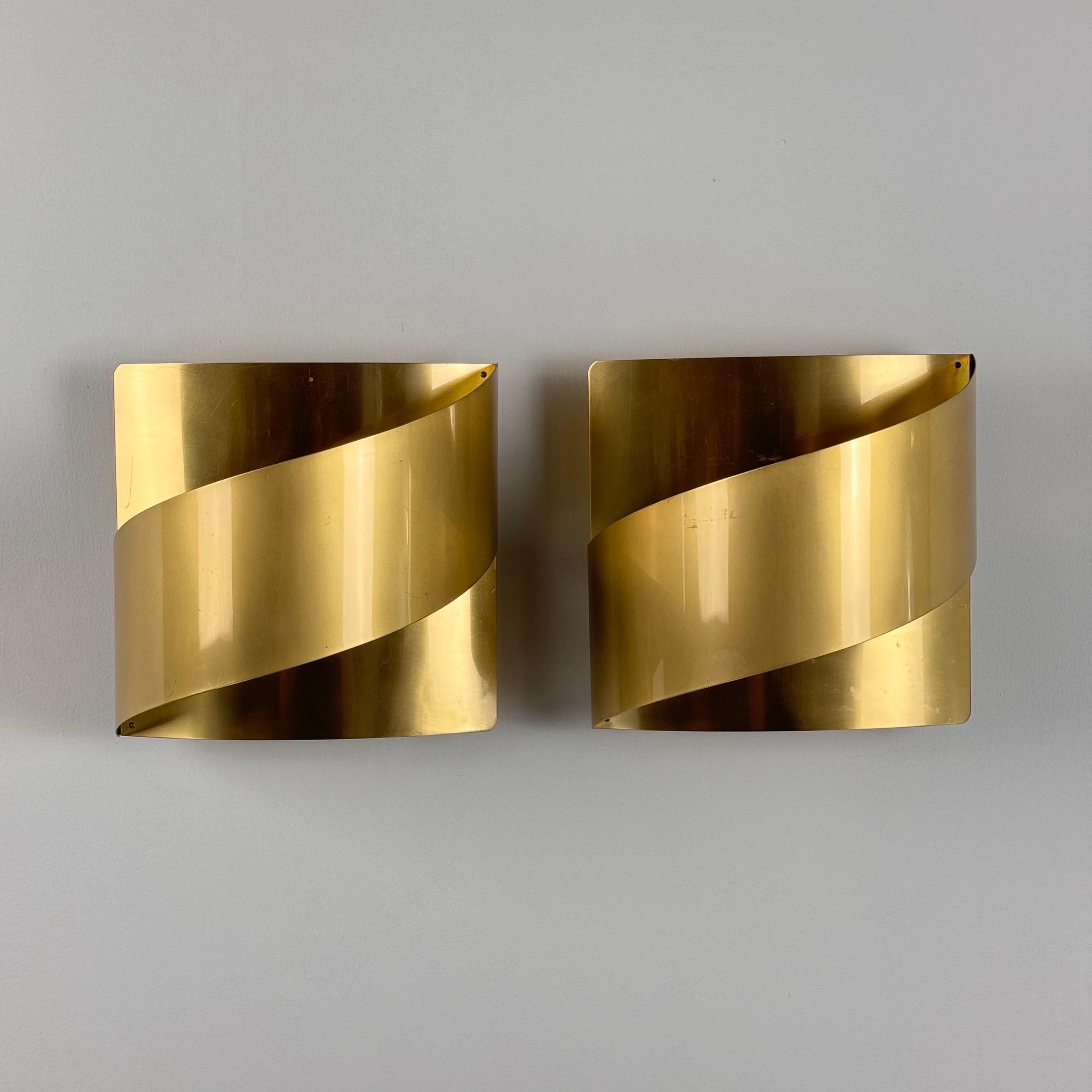 Set_of_2_Peter_Celsing_Wall_Lights_for_Falkenbergs_Belysning,_1960s