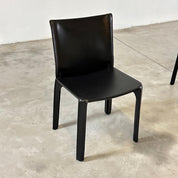 Set_of_Six_CAB_412_Chairs_by_Mario_Bellini_for_Cassina_in_Black_Leather,_1970s