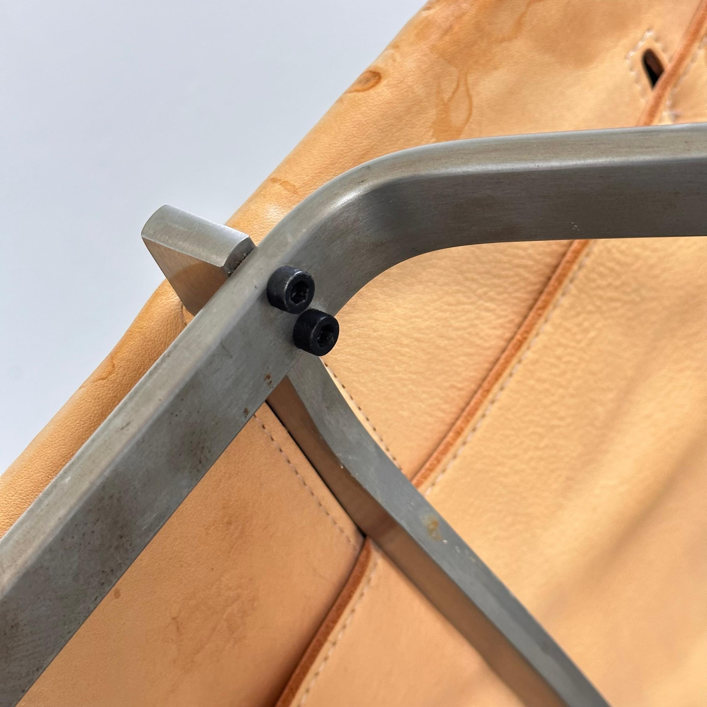 Poul_Kjaerholm_PK22_Lounge_Chairs_for_Fritz_Hansen_in_Cognac_Leather,_1956