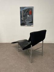 Black_Leather_‘Skye’_Chaise_Longue_by_Tord_Björklund,_Ikea_Sweden,_1970s