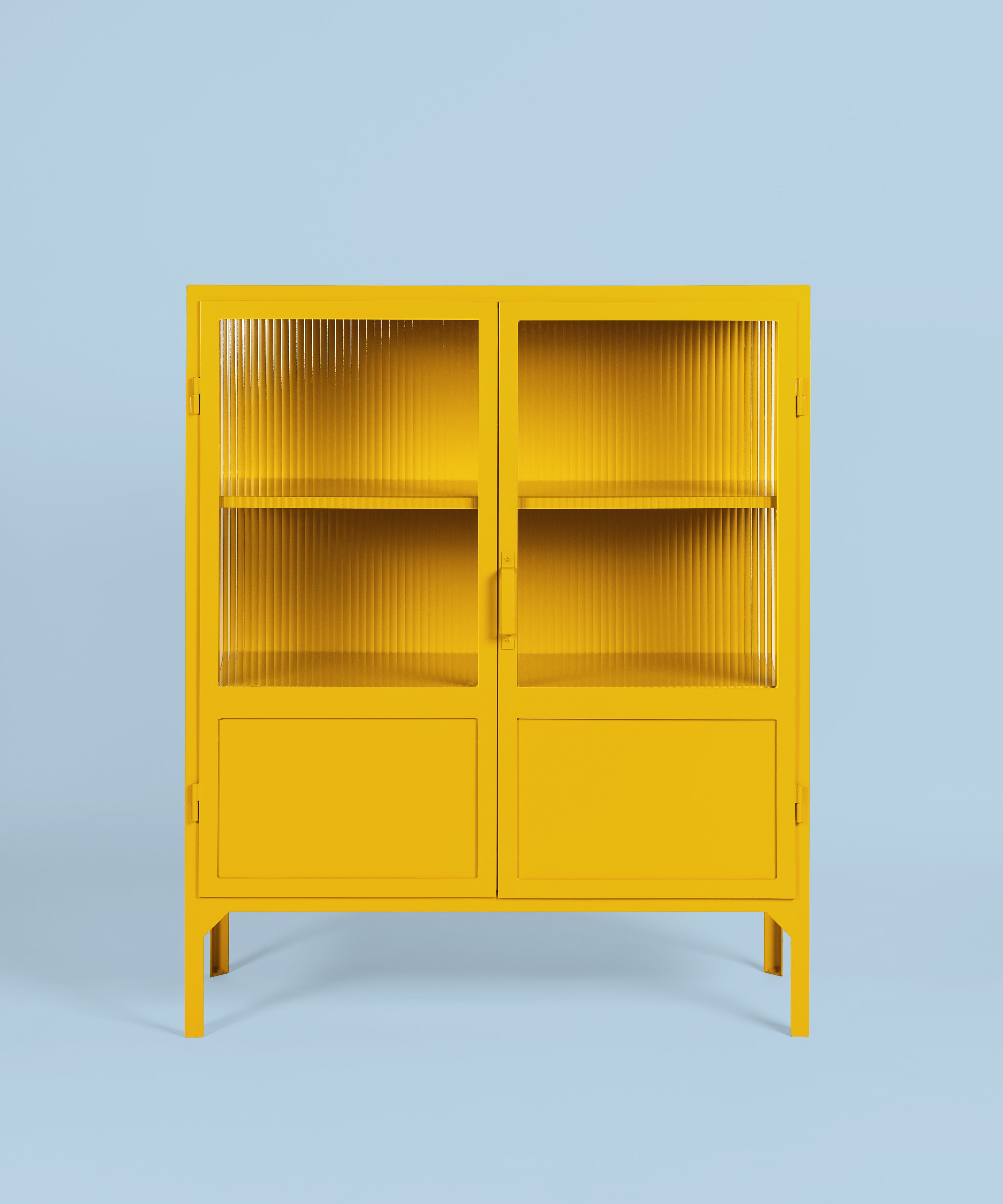 Bee_yellow__outfront_metal_cabinet_by_Ikigi