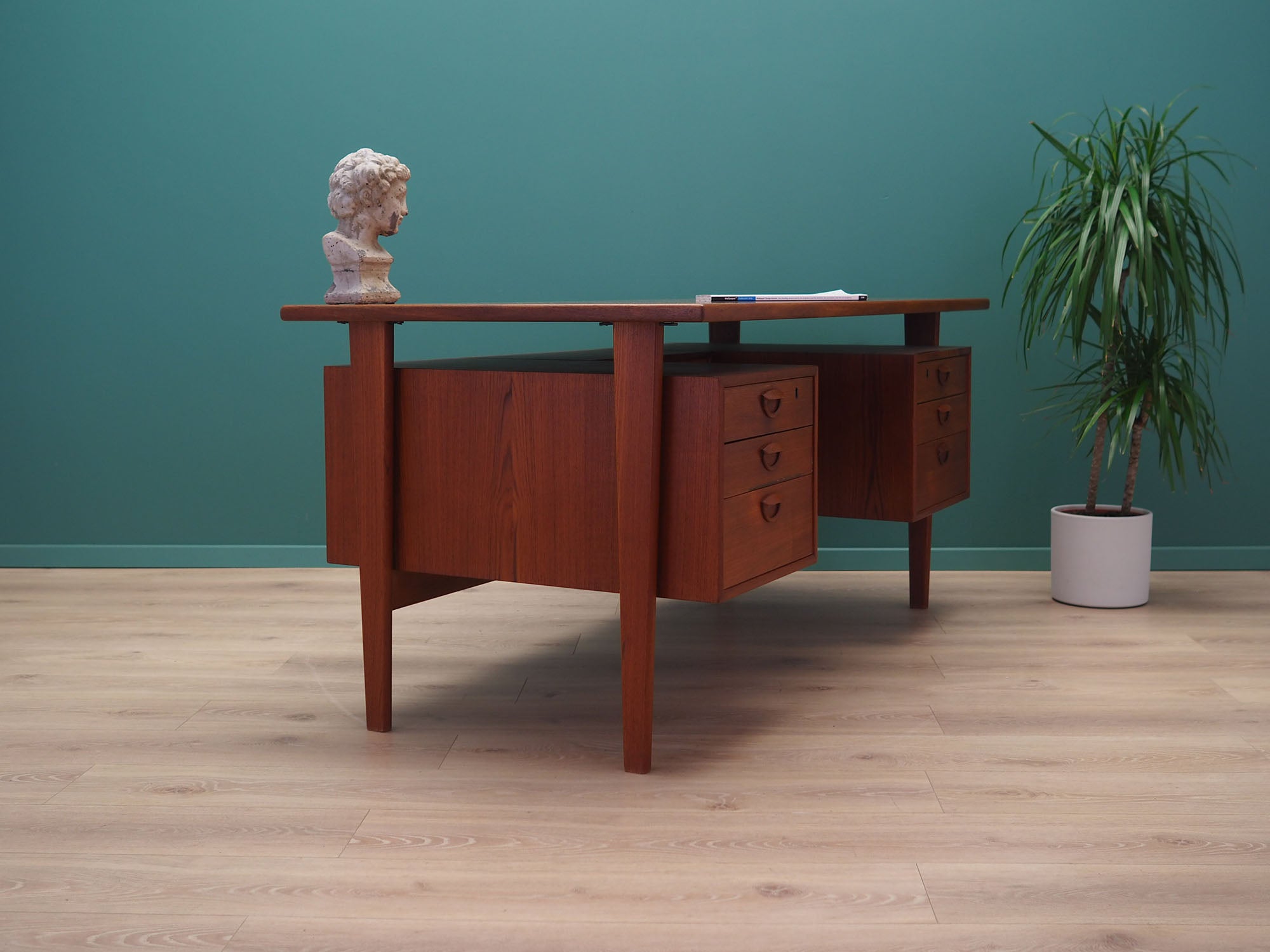 1970s_Danish_Teak_Executive_Desk_by_Kai_Kristiansen,_Six_Lockable_Drawers_and_Rear_Storage_Cabinets