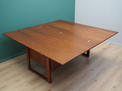 Teak_desk,_Danish_design,_1970s,_production:_Denmark