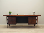 Rosewood_desk,_Danish_design,_1960s,_designer:_Arne_Vodder,_production:_Sibast
