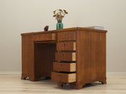 Oak_desk,_Danish_design,_1960s,_production:_Denmark