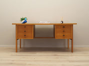 Ash_desk,_Danish_design,_1960s,_designer:_Svend_Age_Madsen