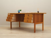 Ash_desk,_Danish_design,_1960s,_designer:_Svend_Age_Madsen