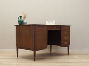 Oak_desk,_Danish_design,_1970s,_production:_Denmark