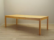 Beech_desk,_Danish_design,_1980s,_production:_Denmark