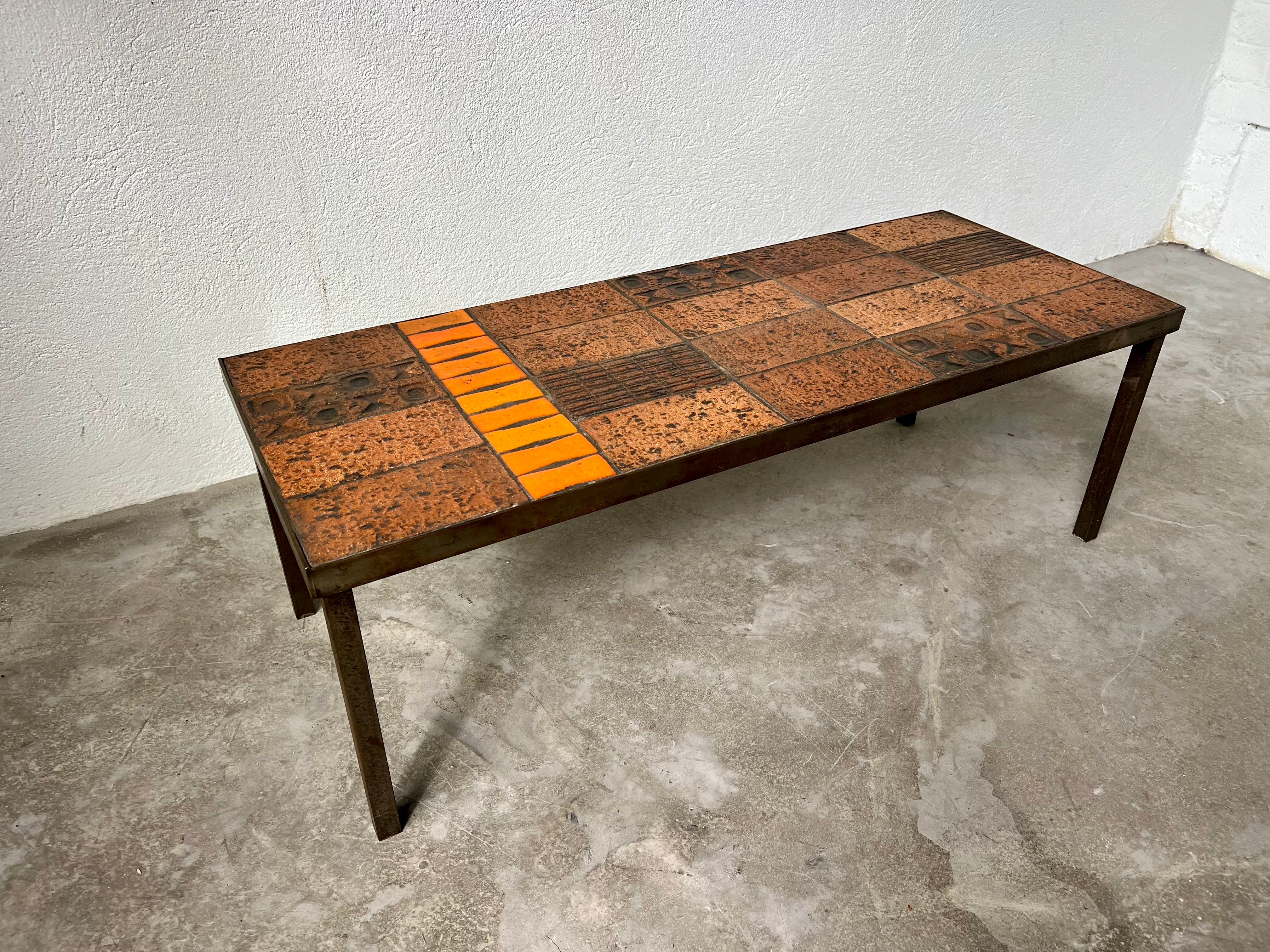 Ceramic_Coffee_Table_from_Vallauris,_Mid_Century_Modern,_1960s,_France