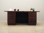 Walnut_desk,_Danish_design,_1960s,_production:_Denmark