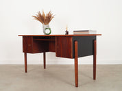Teak_desk,_Danish_design,_1960s,_production:_Denmark